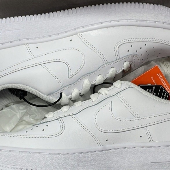 (GS) Nike Air Force 1 LE White 착용 스타일