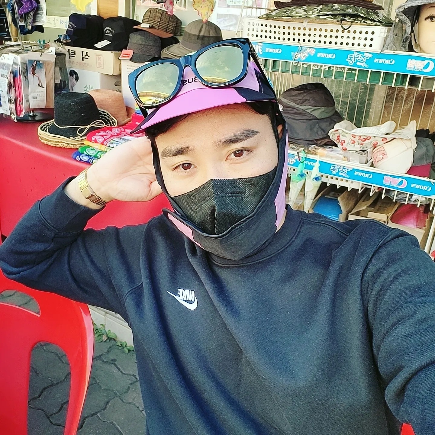 Nike x Ambush NRG AW84 Cap Magic Flamingo 착용 스타일 - 2