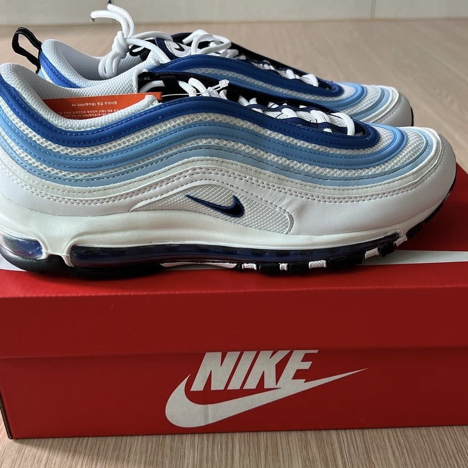 Nike Air Max 97 Blueberry 착용 스타일