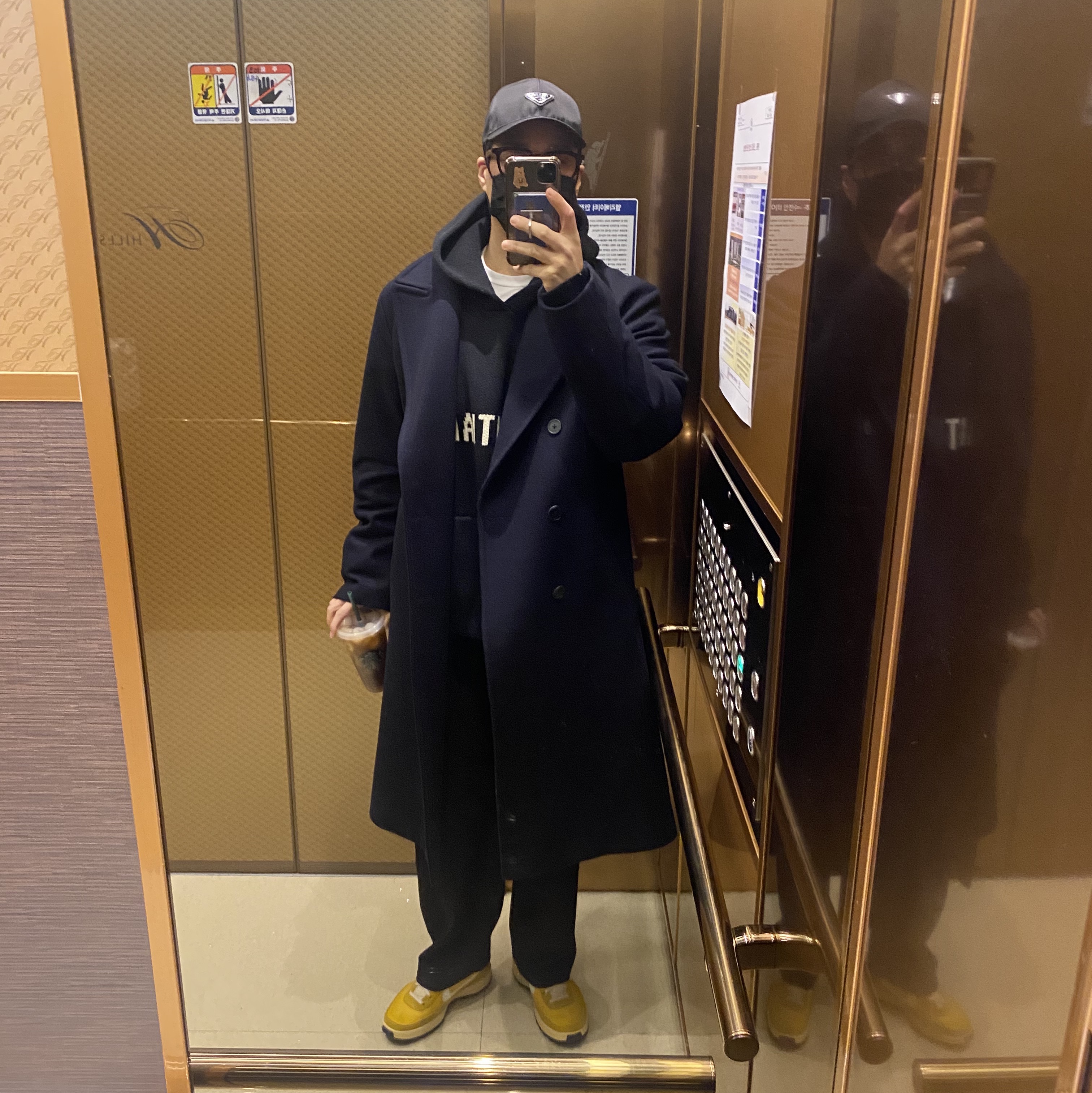 Prada Drill Baseball Cap Black, Essentials Knit Hoodie Black - 20FW 착용 스타일