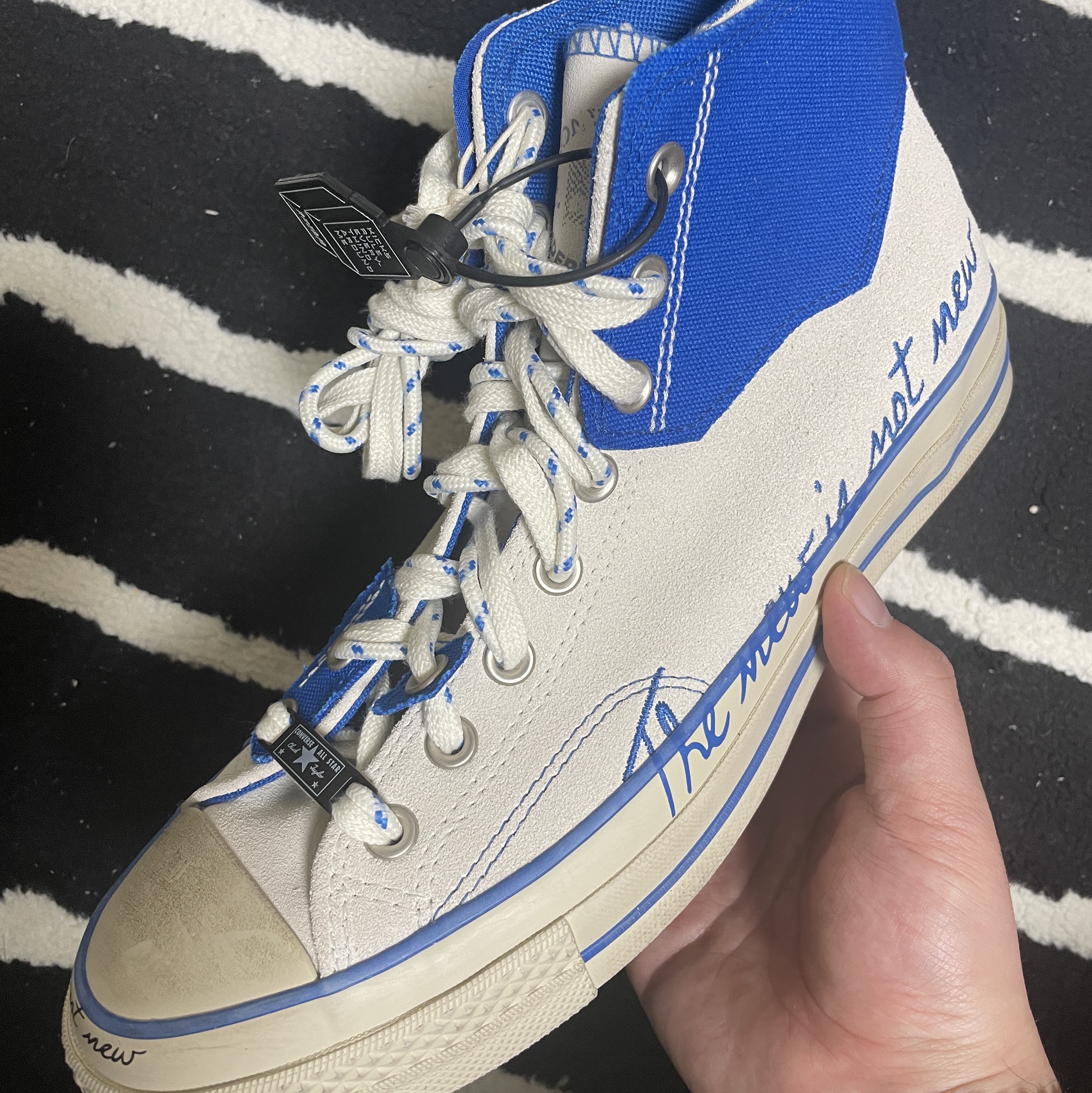 Converse x Ader Error Chuck 70 High White 착용 스타일 - 2