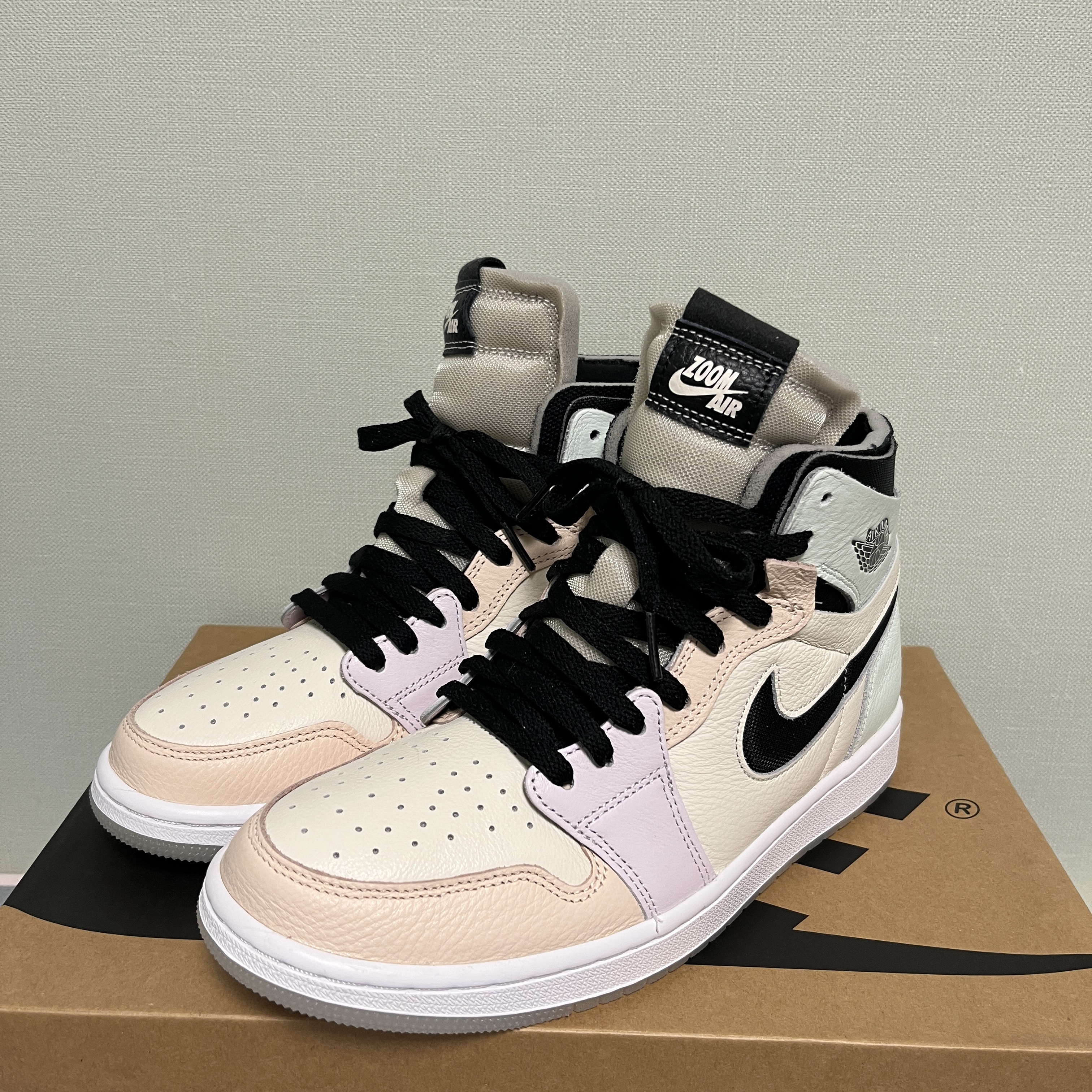 (W) Jordan 1 Zoom Air CMFT Pale Ivory 착용 스타일