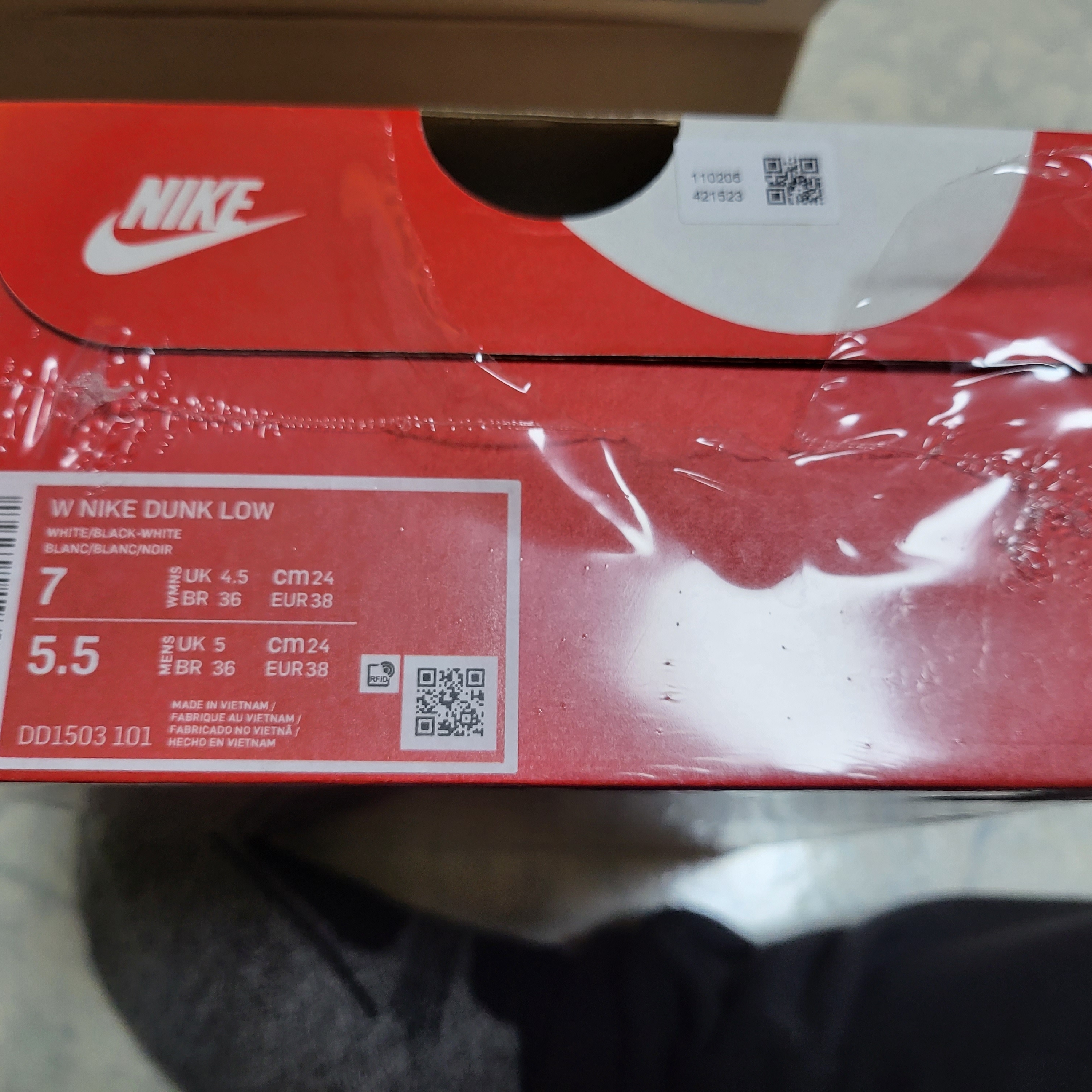 Nike Dunk Low Retro Black 착용 스타일 - 4
