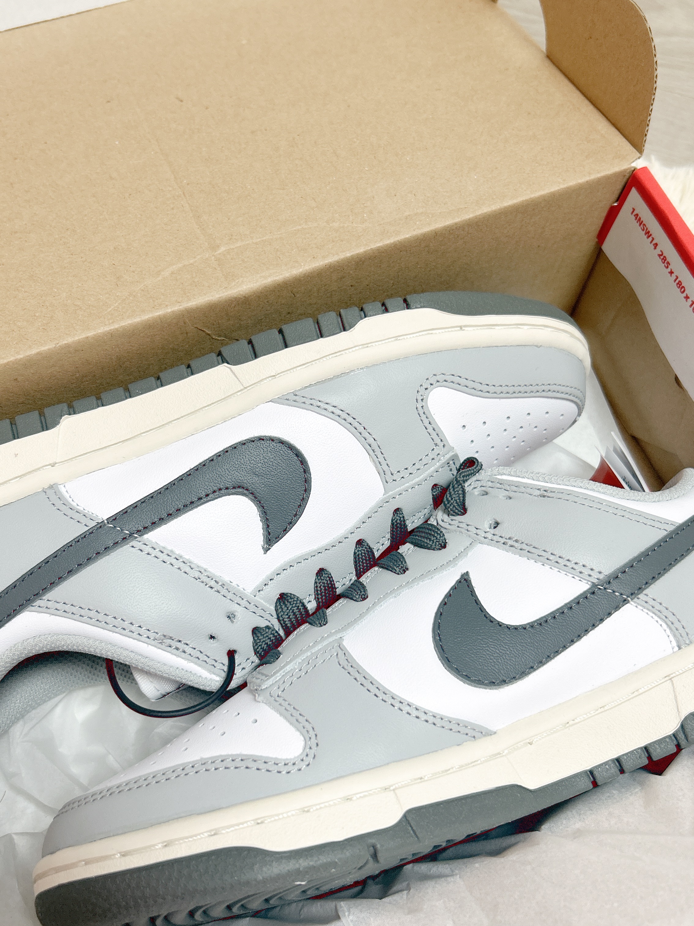 (W) Nike Dunk Low Light Smoke Grey 착용 스타일