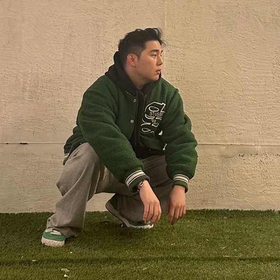 Stussy Casentino Wool Varsity Jacket Green, Adidas Adimatic Green 착용 스타일