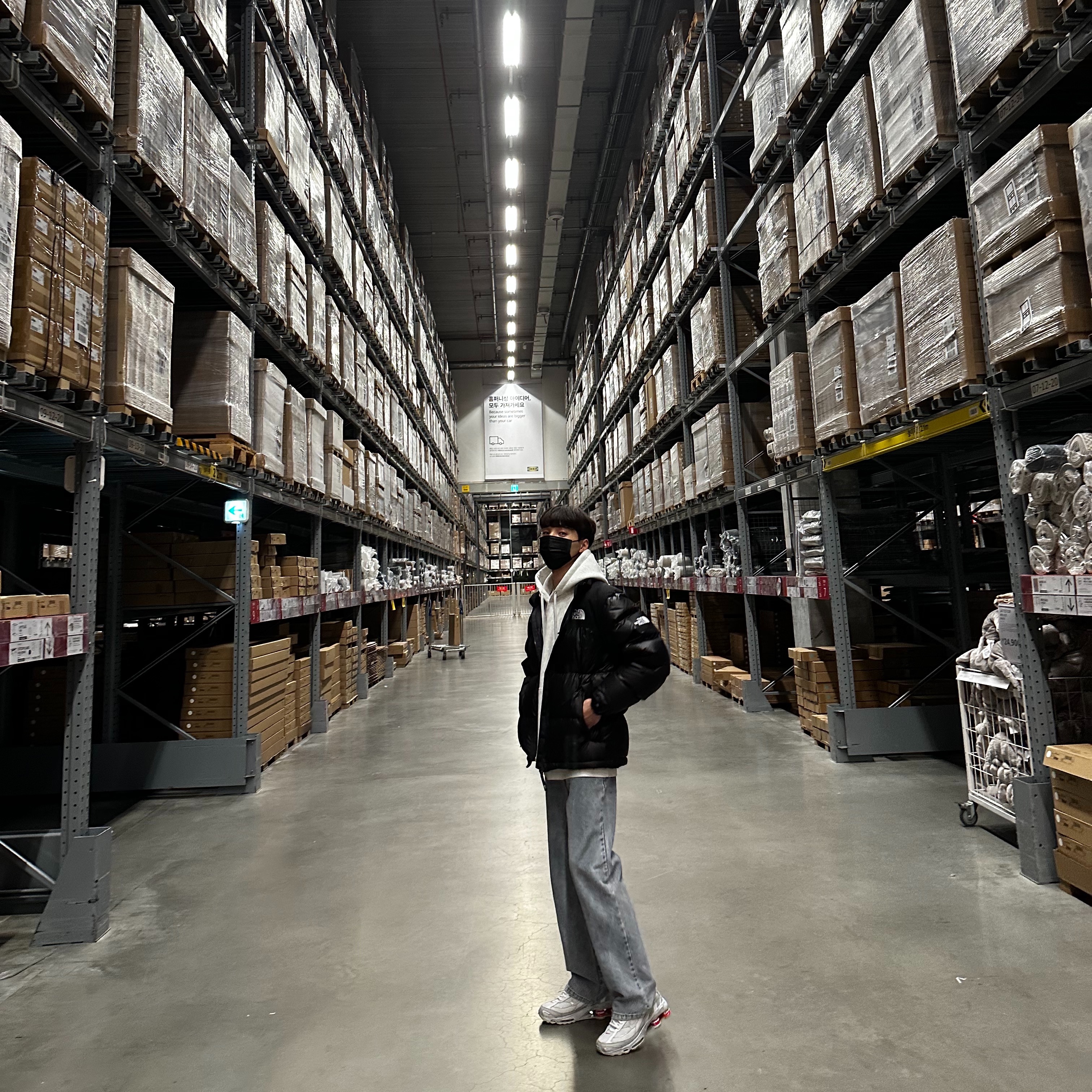 Nike x Supreme Shox Ride 2 SP White, Stussy World Tour Hoodie Ash Heather 2022 착용 스타일 - 3