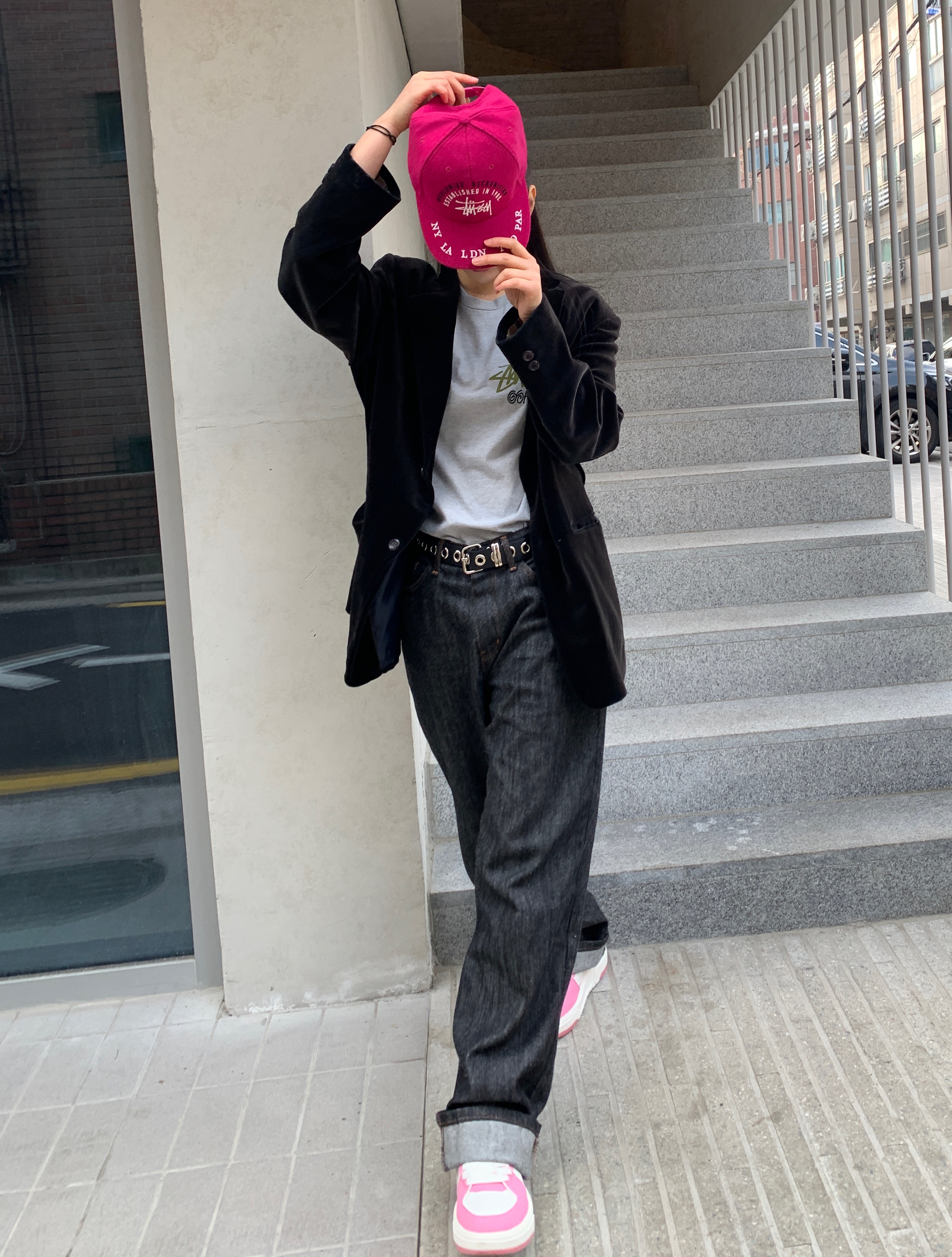 Stussy Worldwide Low Pro Cap Pink 착용 스타일