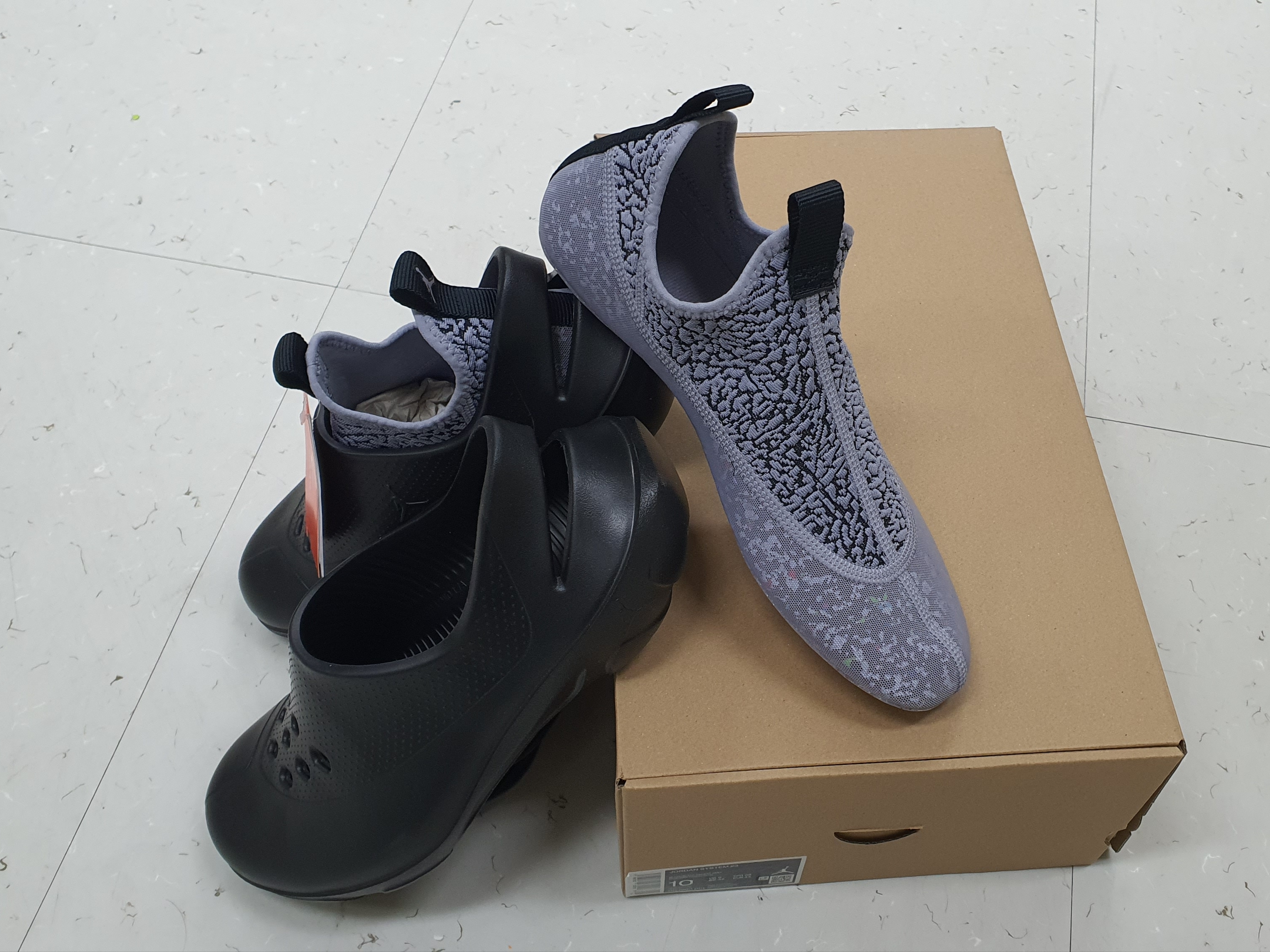 Jordan System .23 Sail and Cement Grey 착용 스타일 - 2