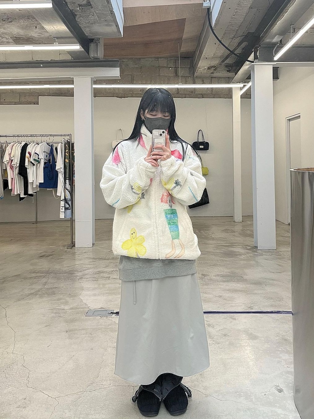 The Museum Visitor Children Printed Fleece Ivory - 22FW 착용 스타일