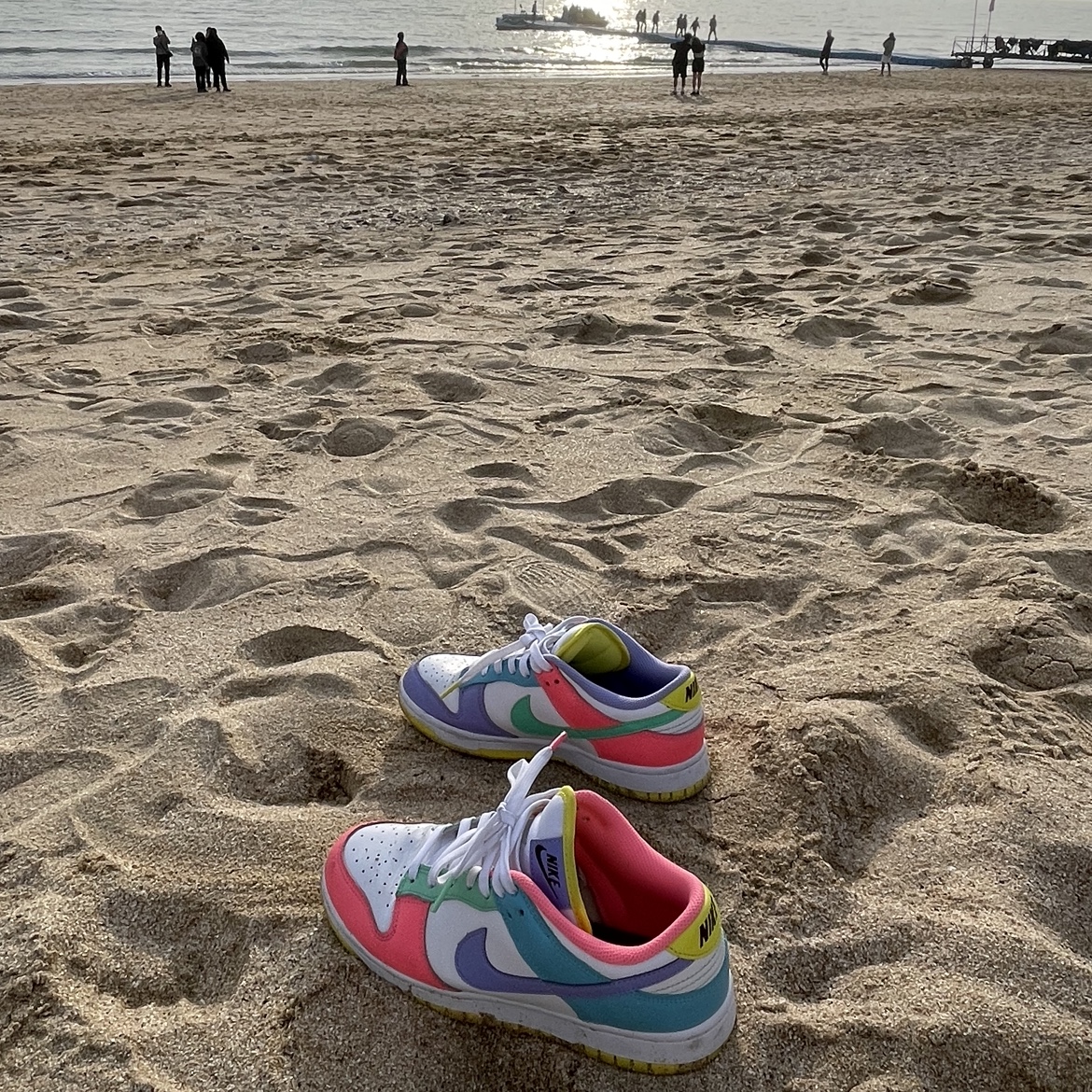 (W) Nike Dunk Low SE Candy 착용 스타일