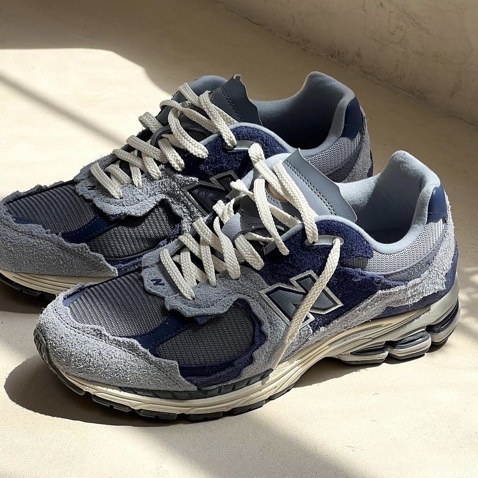 New Balance 2002R Protection Pack Purple 착용 스타일