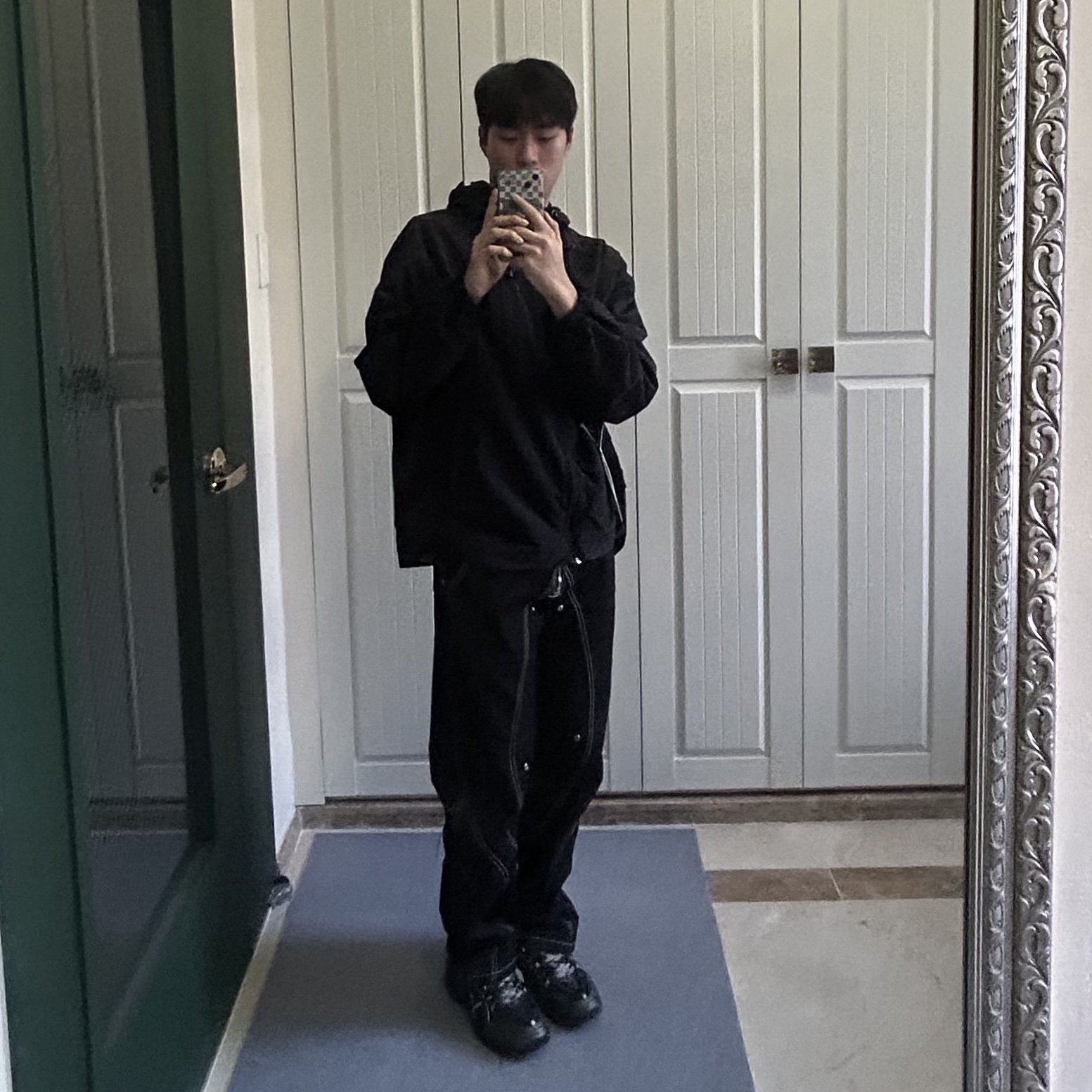 Asics x Andersson Bell Gel-1090 Black Silver, Uniqlo U Drawstring Shoulder Bag Black 착용 스타일 - 1