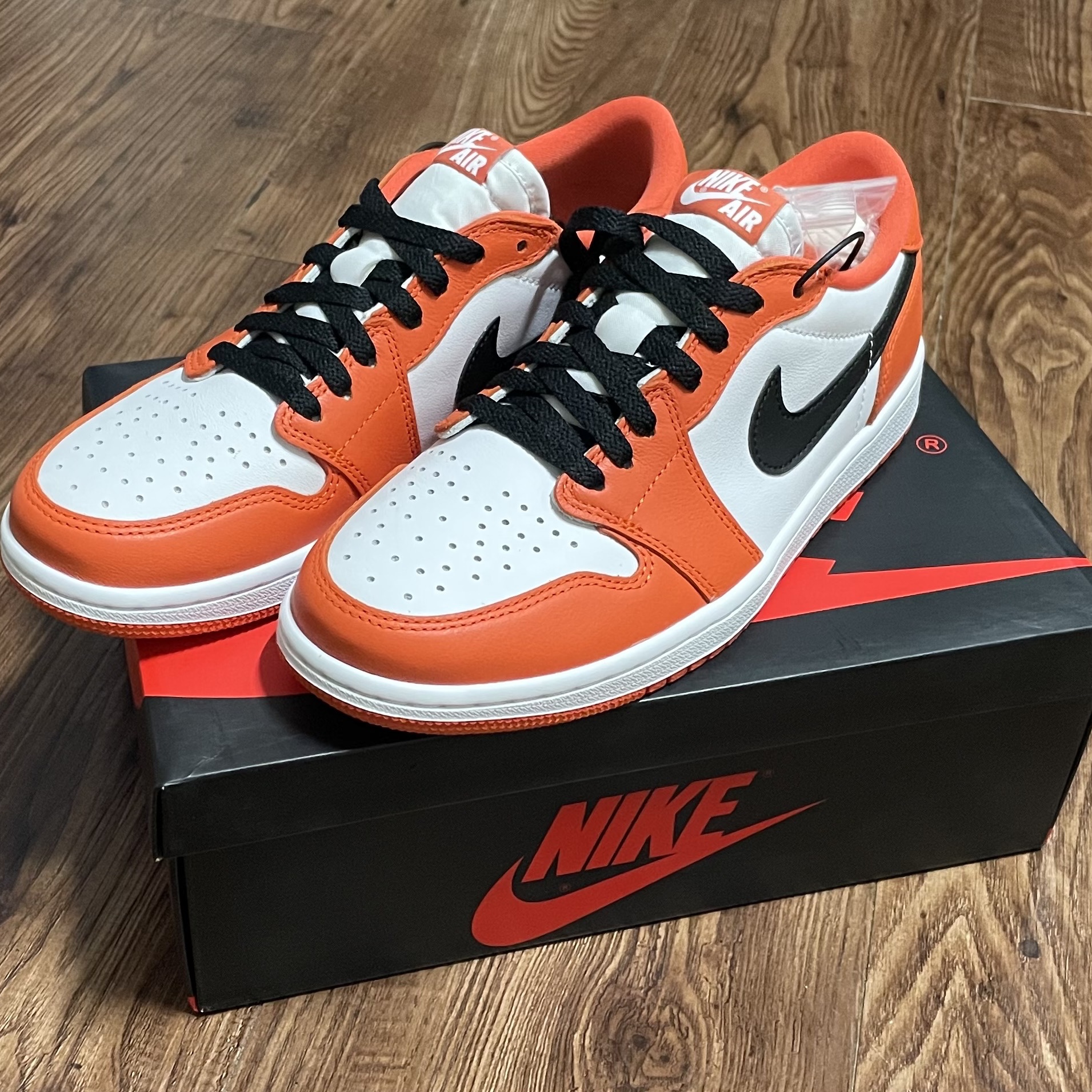 Jordan 1 Low OG Starfish 착용 스타일