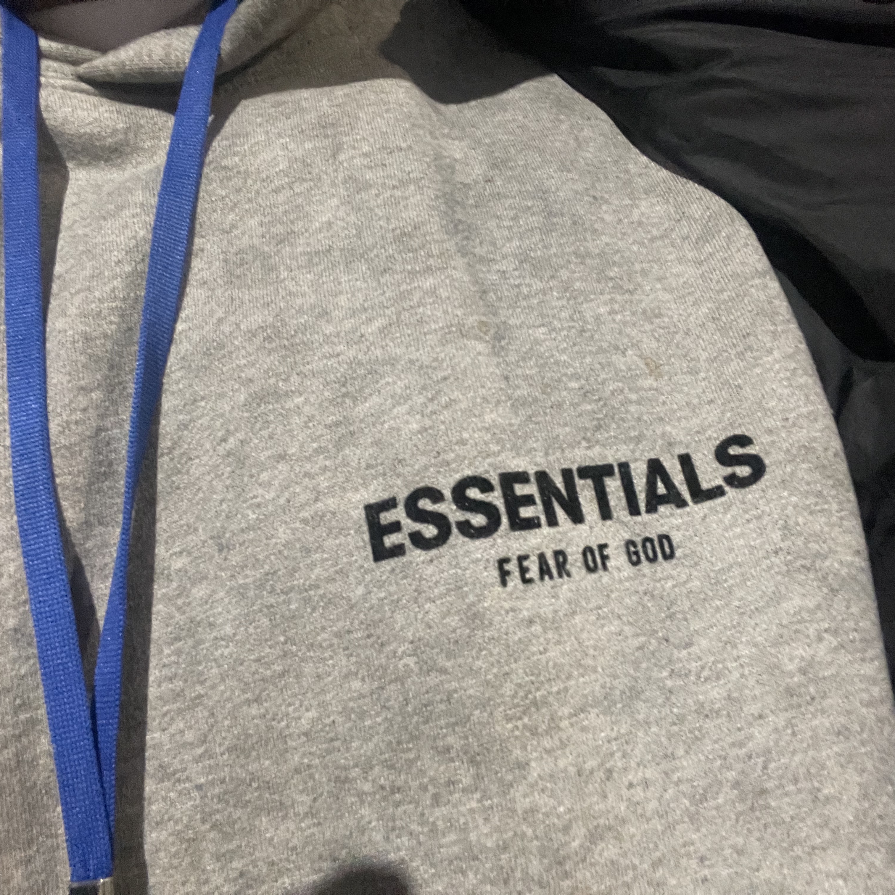 Essentials The Core Collection Hoodie Dark Oatmeal, Nike x Sacai x Undercover LDWaffle Black Bright Citron 착용 스타일 - 1