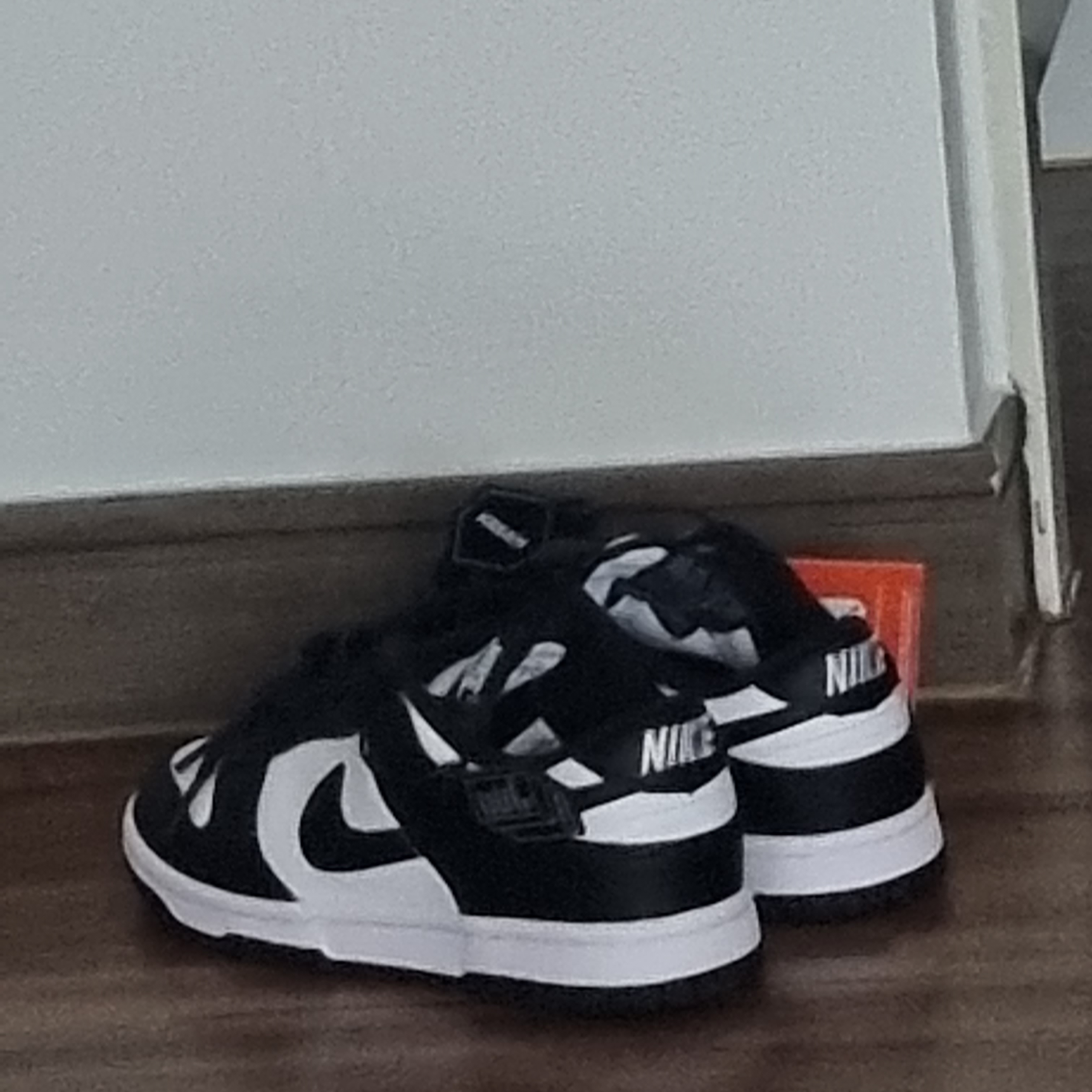 (W) Nike Dunk Low Black 착용 스타일