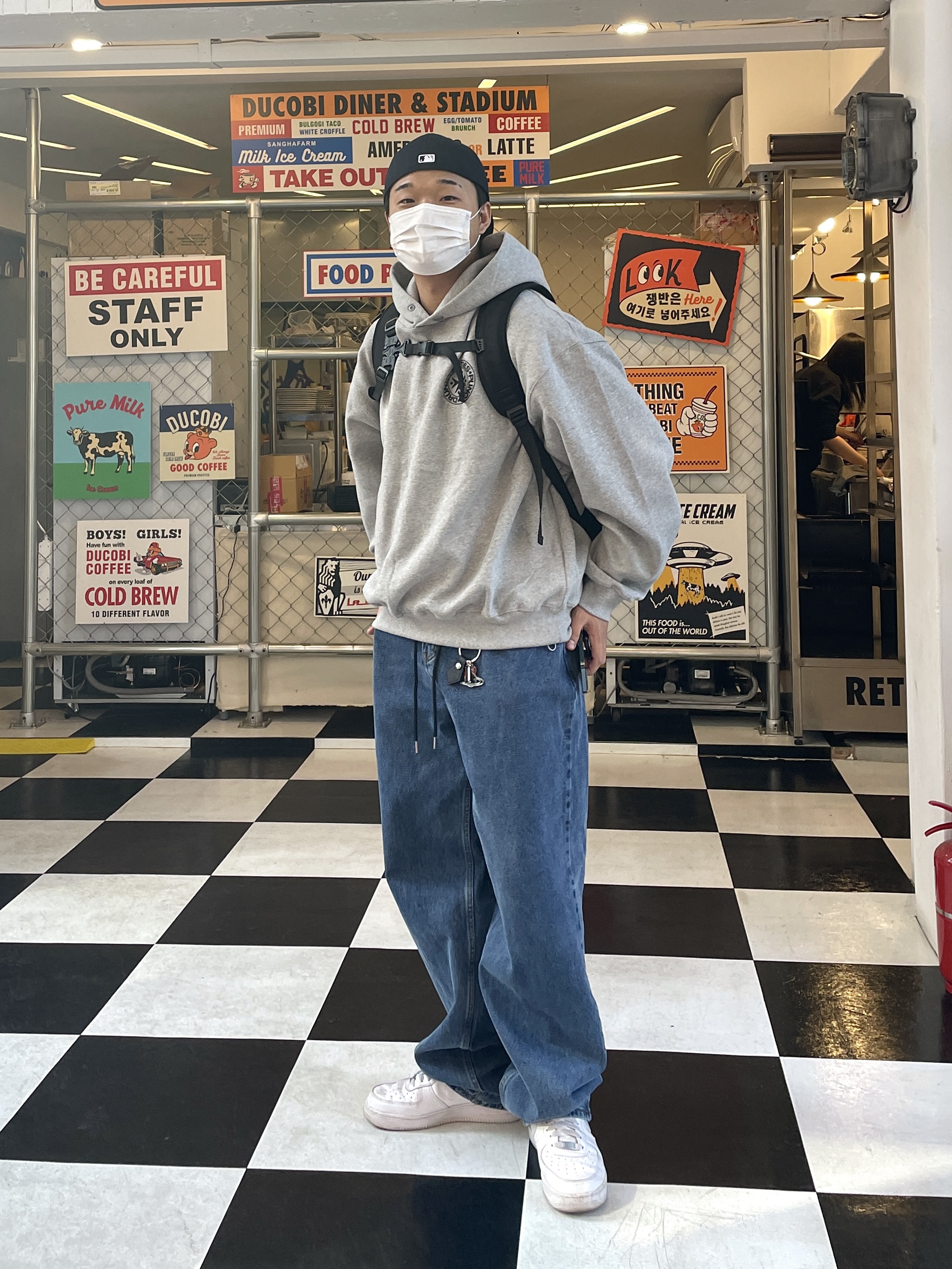 Vivienne Westwood I Love Orb Keyring Black, Nike Air Force 1 '07 Low White 착용 스타일 - 1