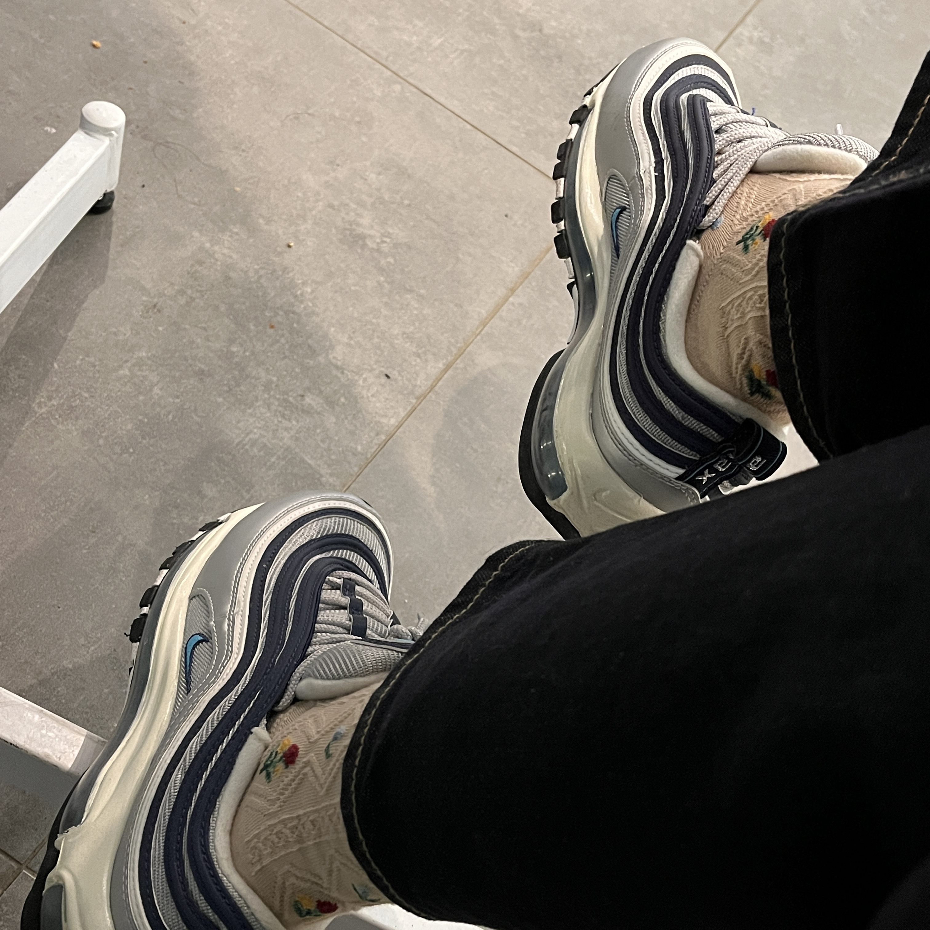 (W) Nike Air Max 97 OG Metallic Silver and Chlorine Blue 착용 스타일