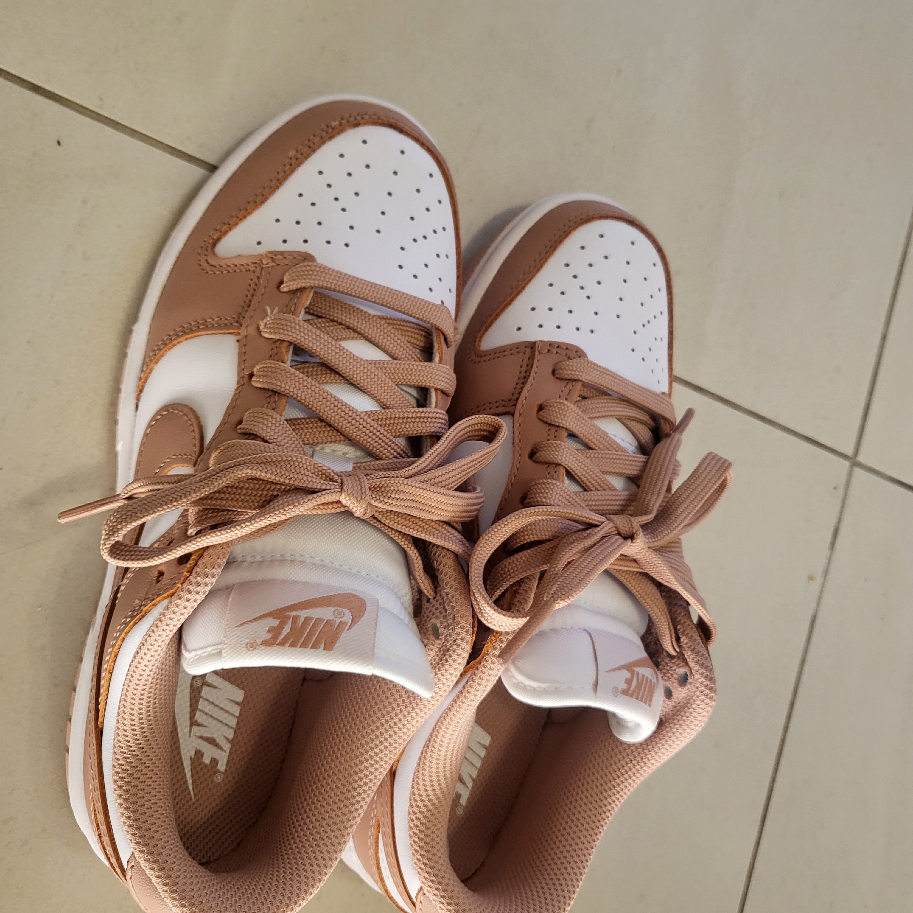 (W) Nike Dunk Low Rose Whisper 착용 스타일