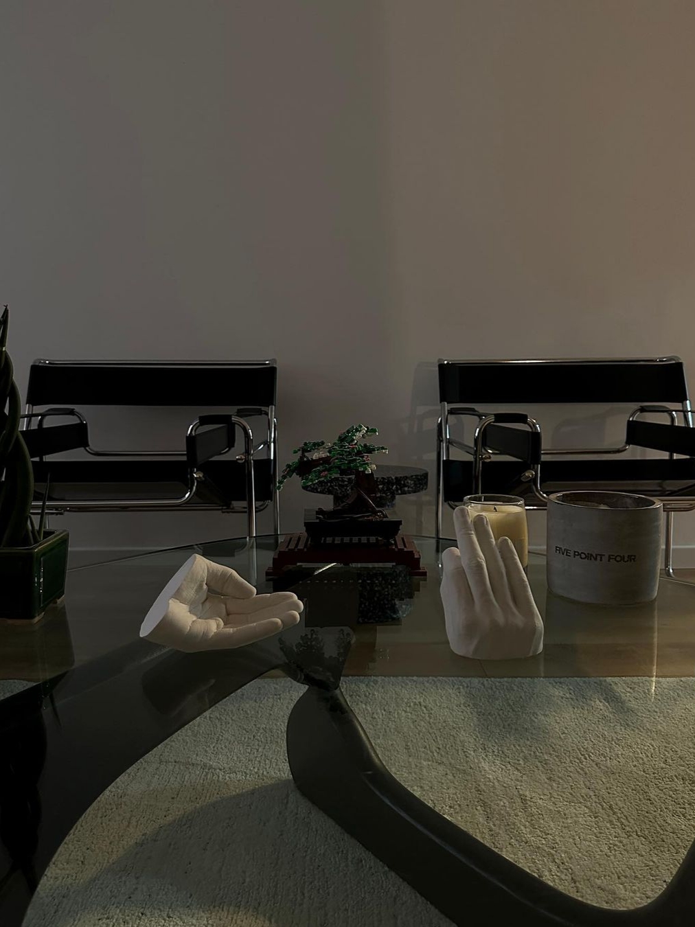 Knoll Wassily Lounge Chair Black 착용 스타일