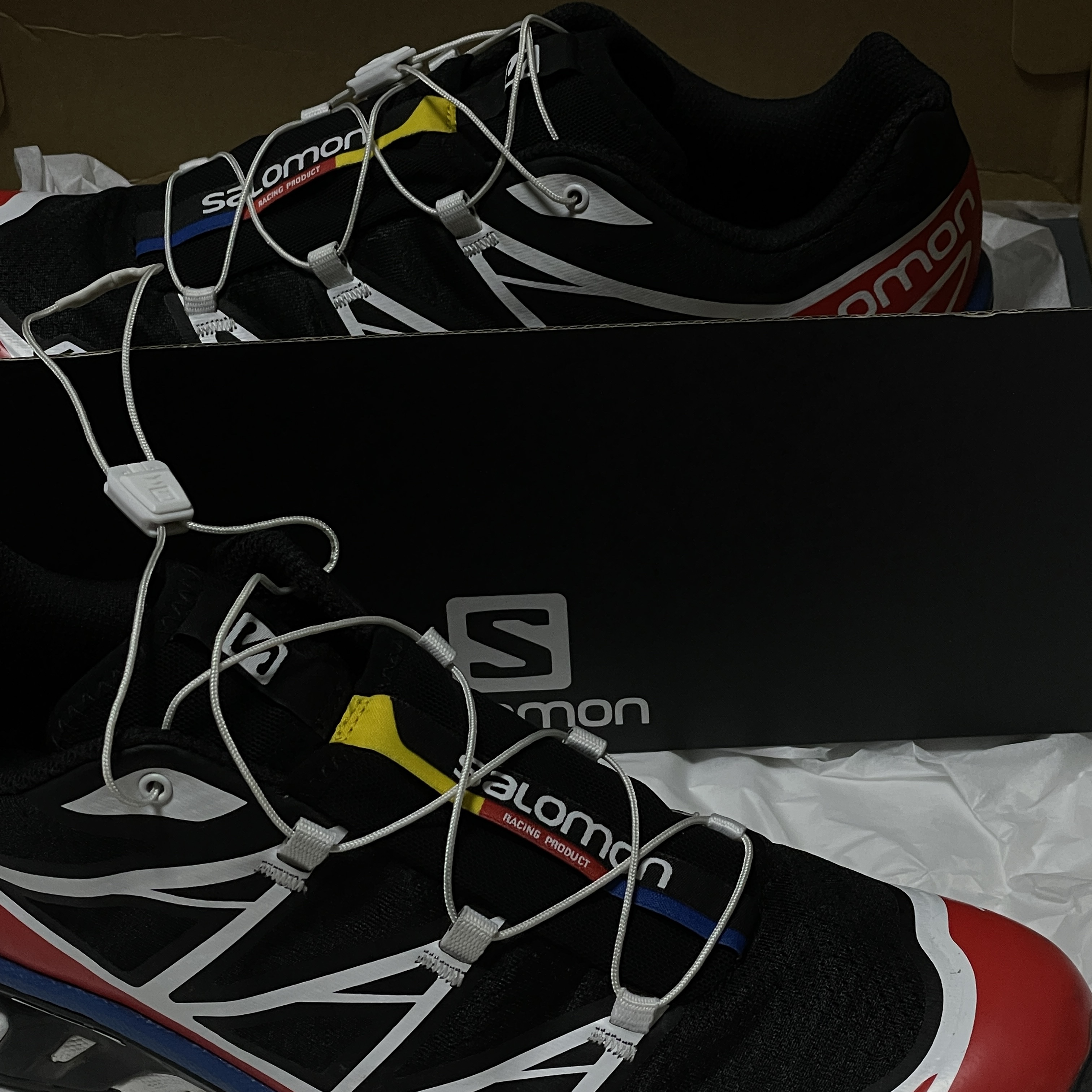 Salomon XT-6 Racing Black Red 착용 스타일 - 1