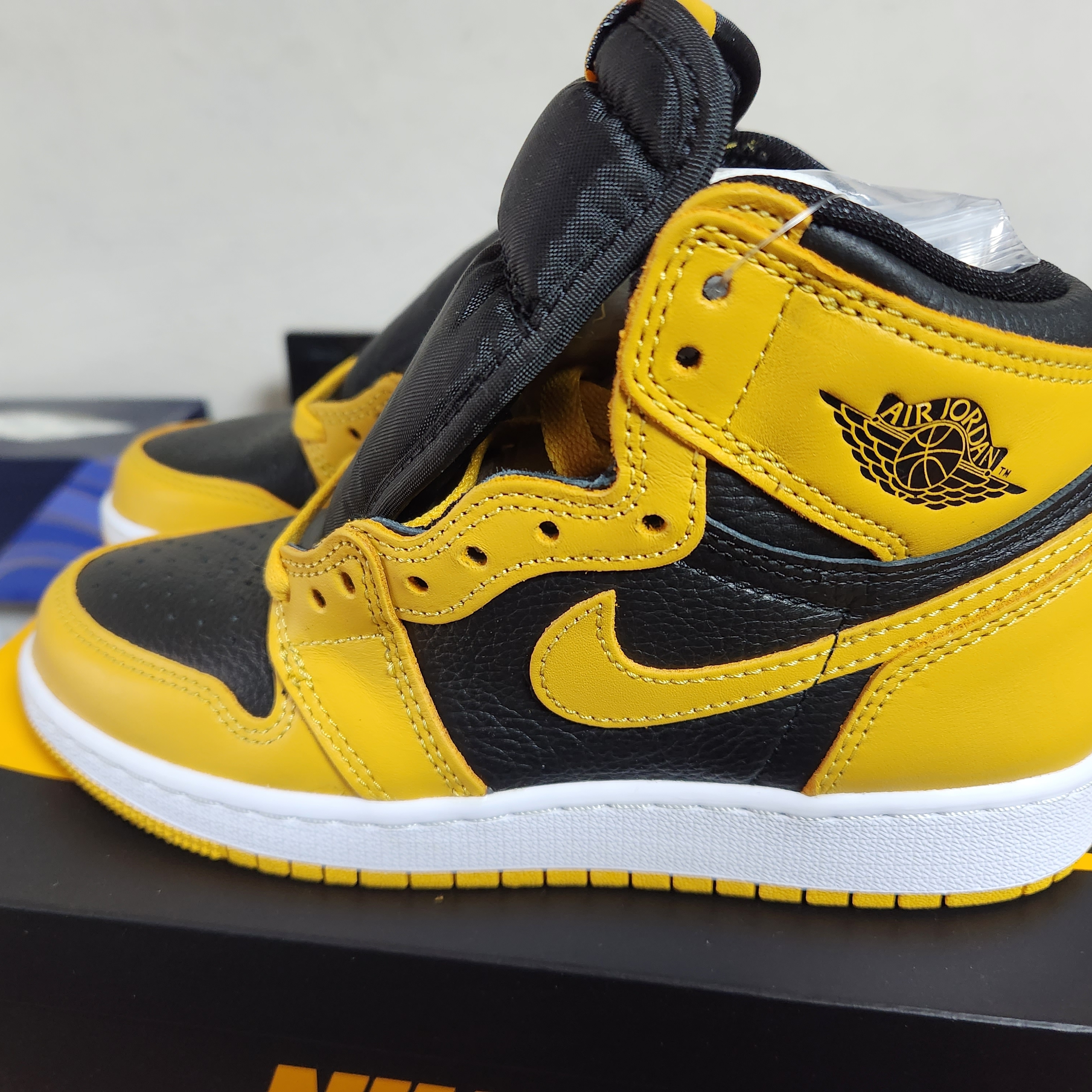 (GS) Jordan 1 Retro High OG Pollen 착용 스타일 - 2