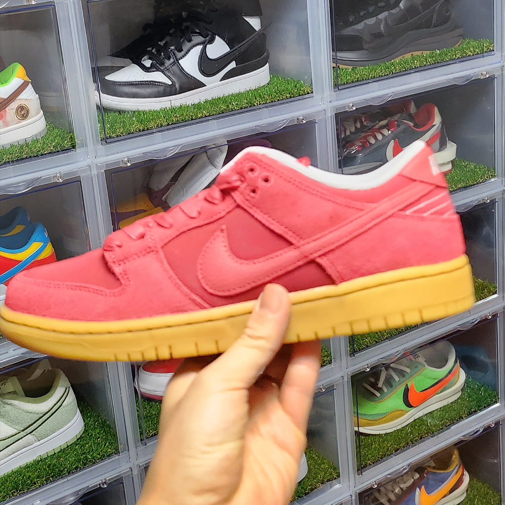 Nike SB Dunk Low Adobe 착용 스타일 - 1