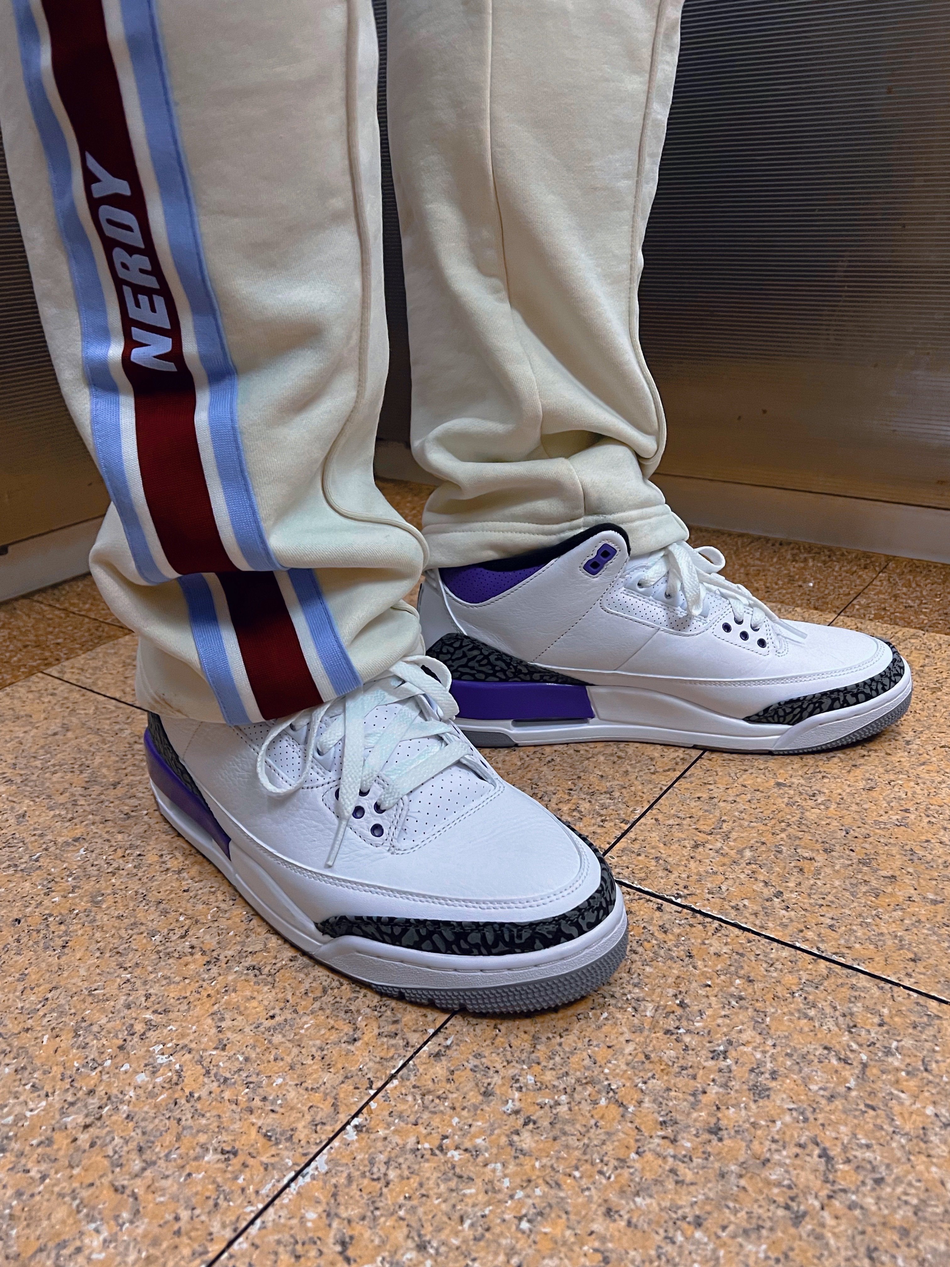 Jordan 3 Retro Dark Iris 착용 스타일 - 1