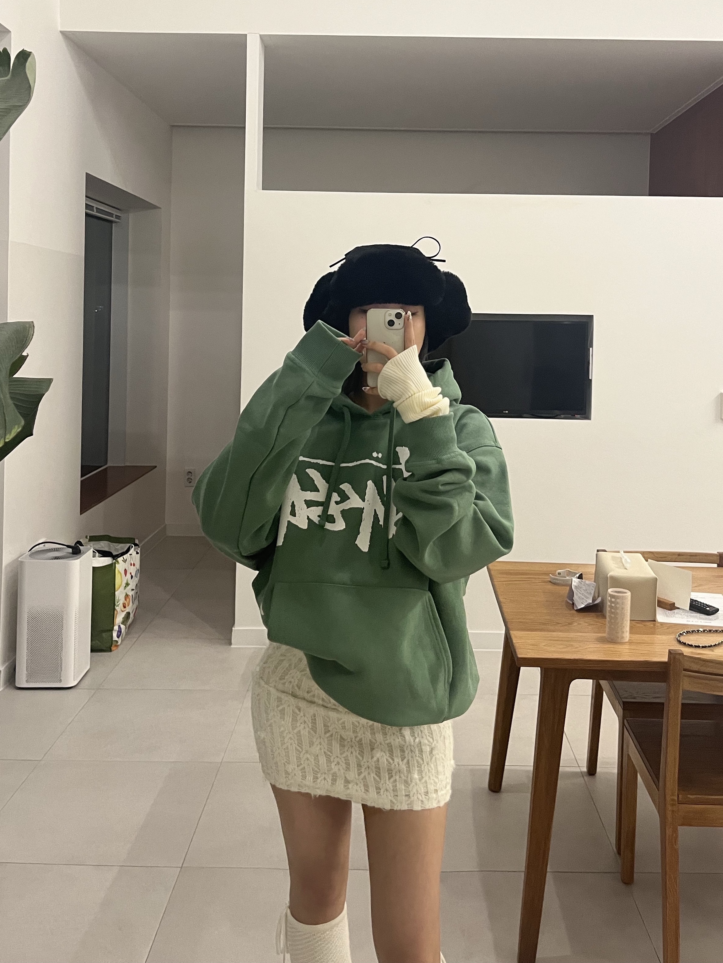Stussy Big Stock Hoodie Green 착용 스타일 - 5