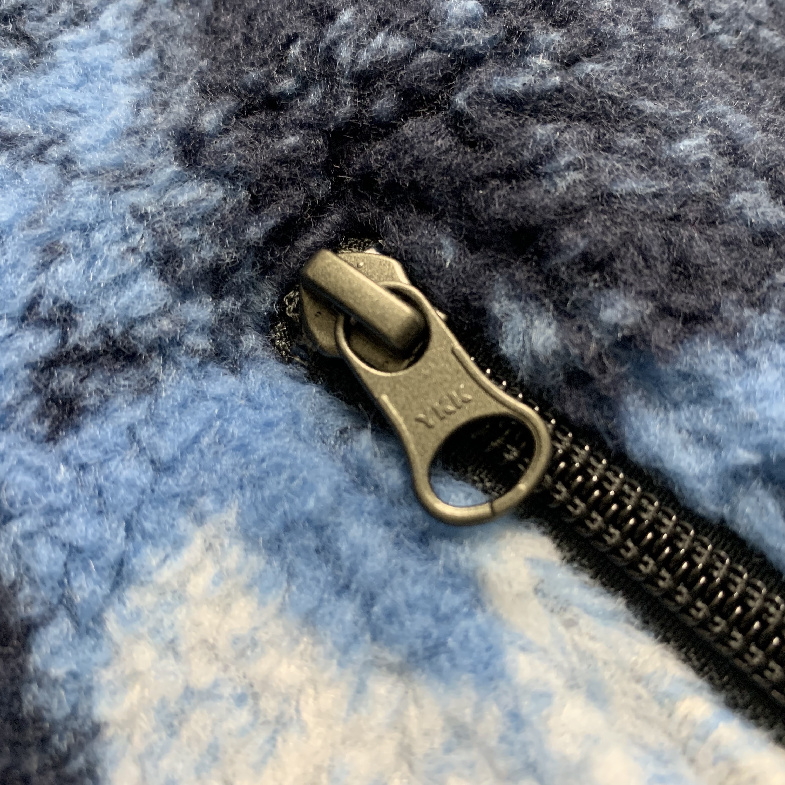 Supreme x The North Face Bleached Denim Print Fleece Jacket Indigo - 21FW 착용 스타일 - 4