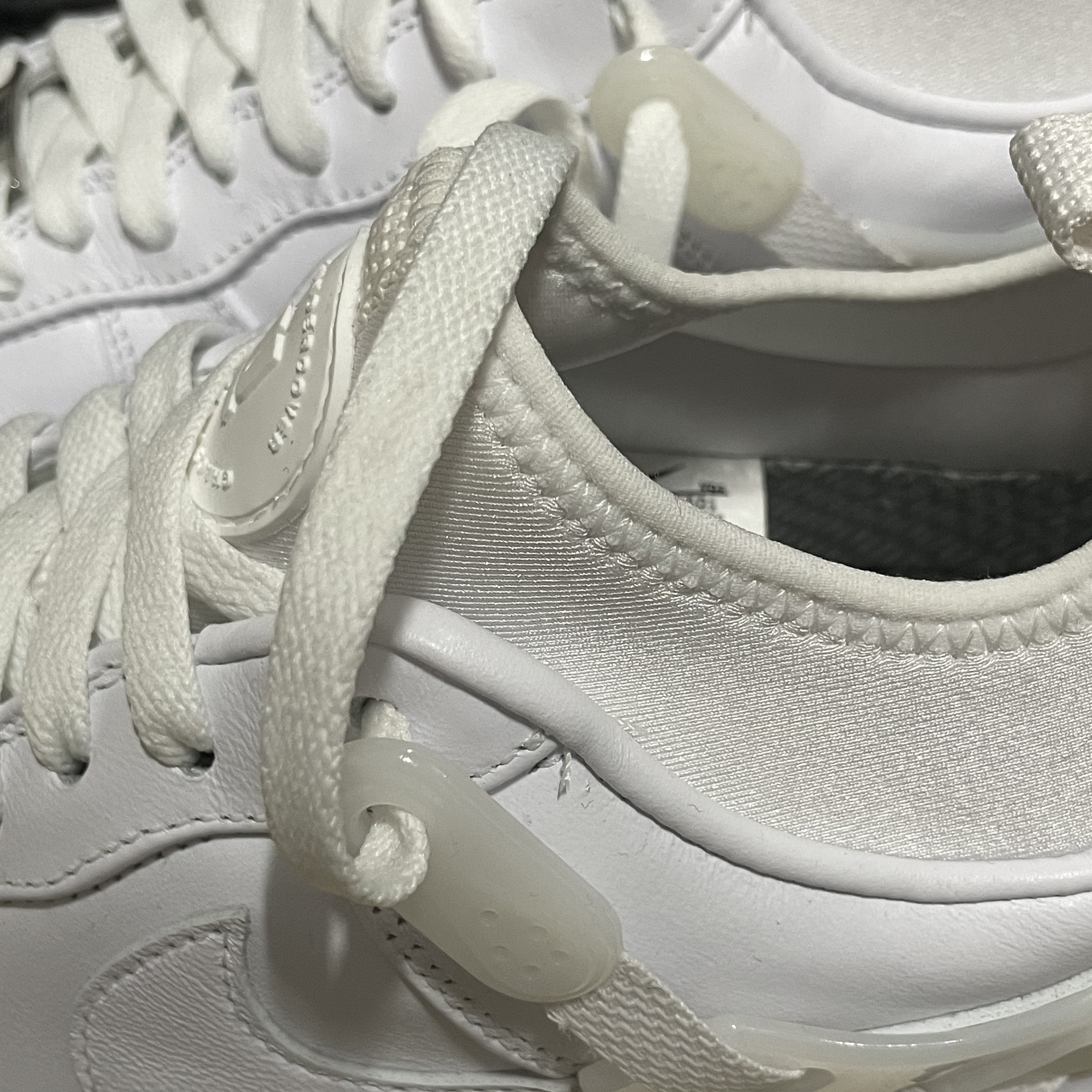 Nike x Undercover Air Force 1 Low SP White 착용 스타일 - 2