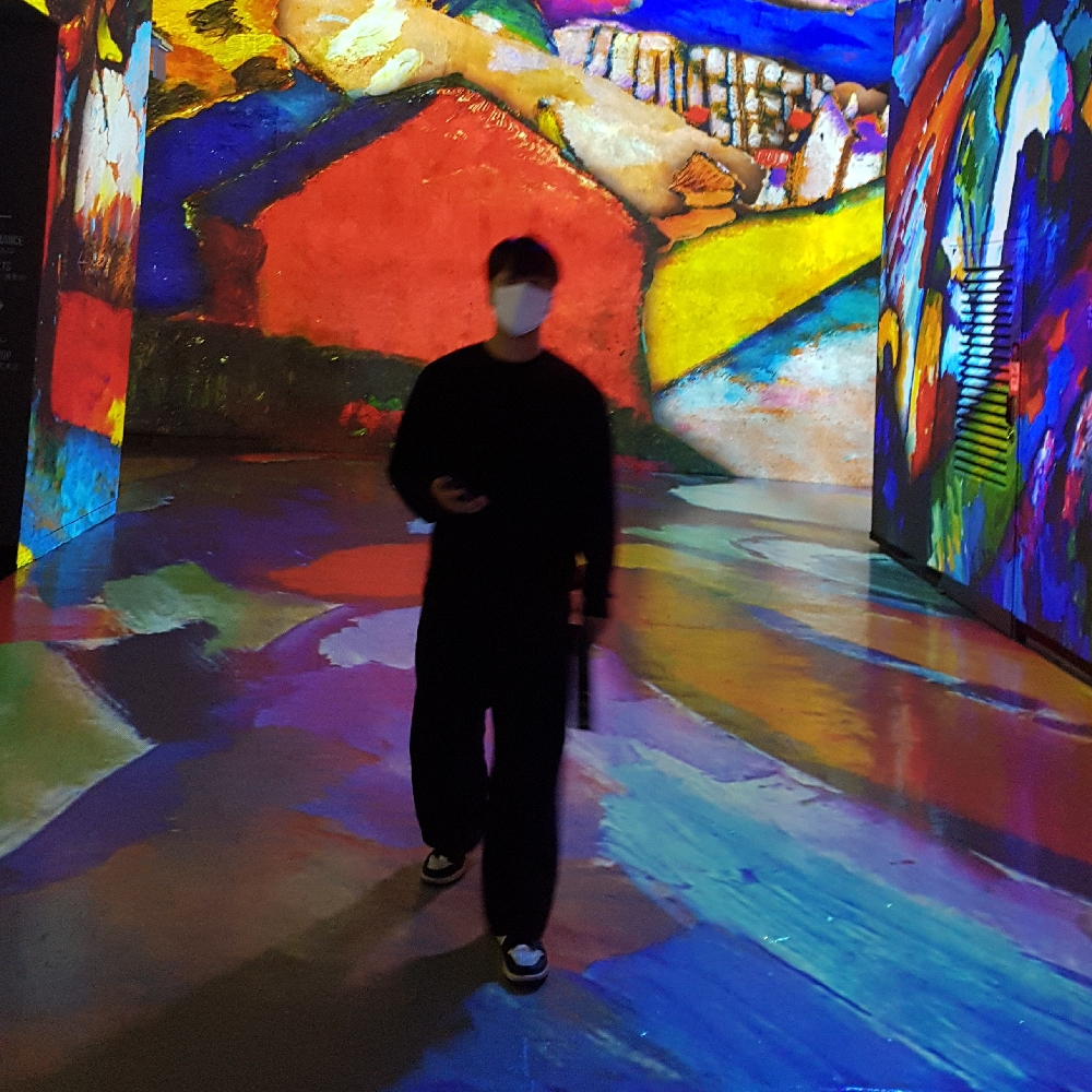 KREAM 프로필 이미지