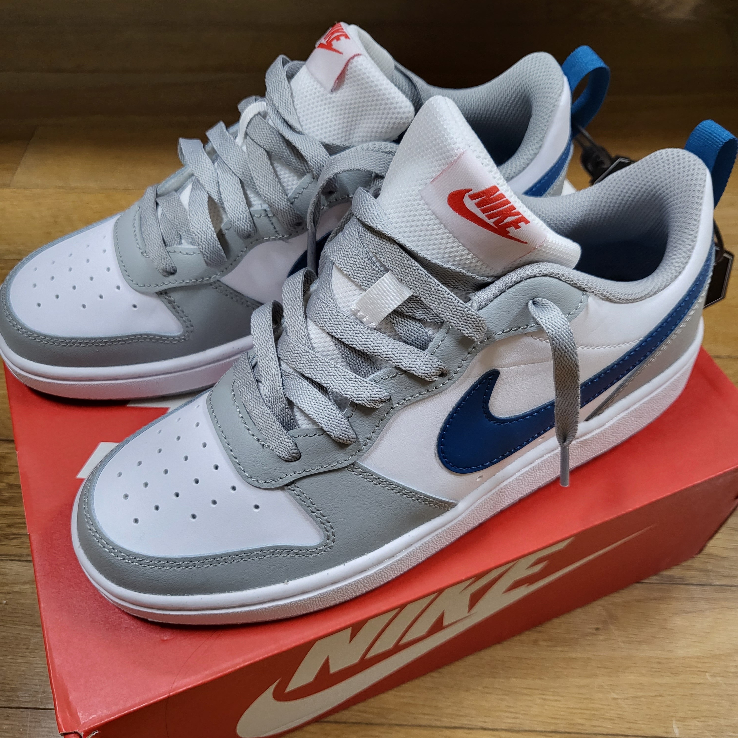 (GS) Nike Court Borough Low 2 Light Smoke Grey 착용 스타일