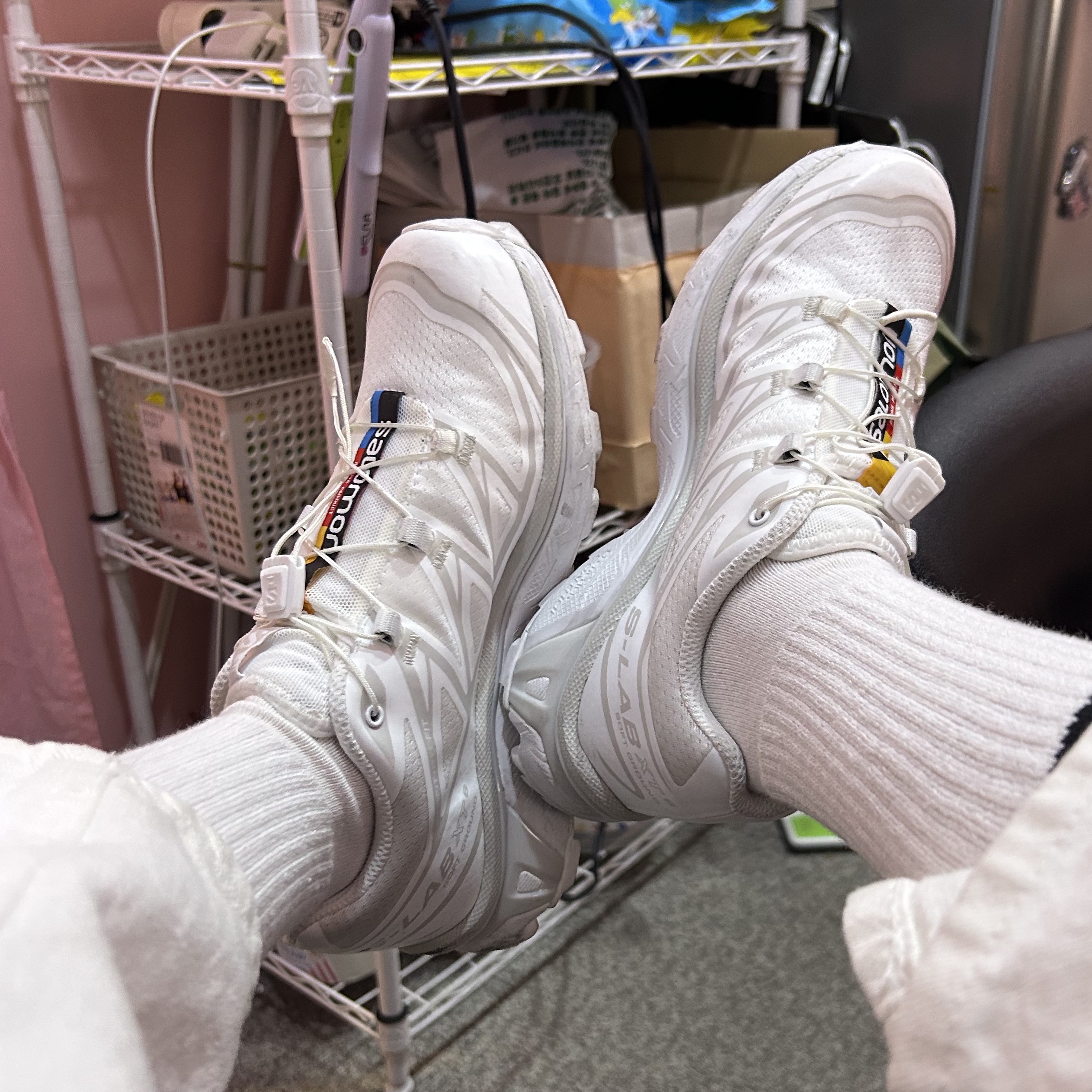Salomon XT-6 ADV White 착용 스타일