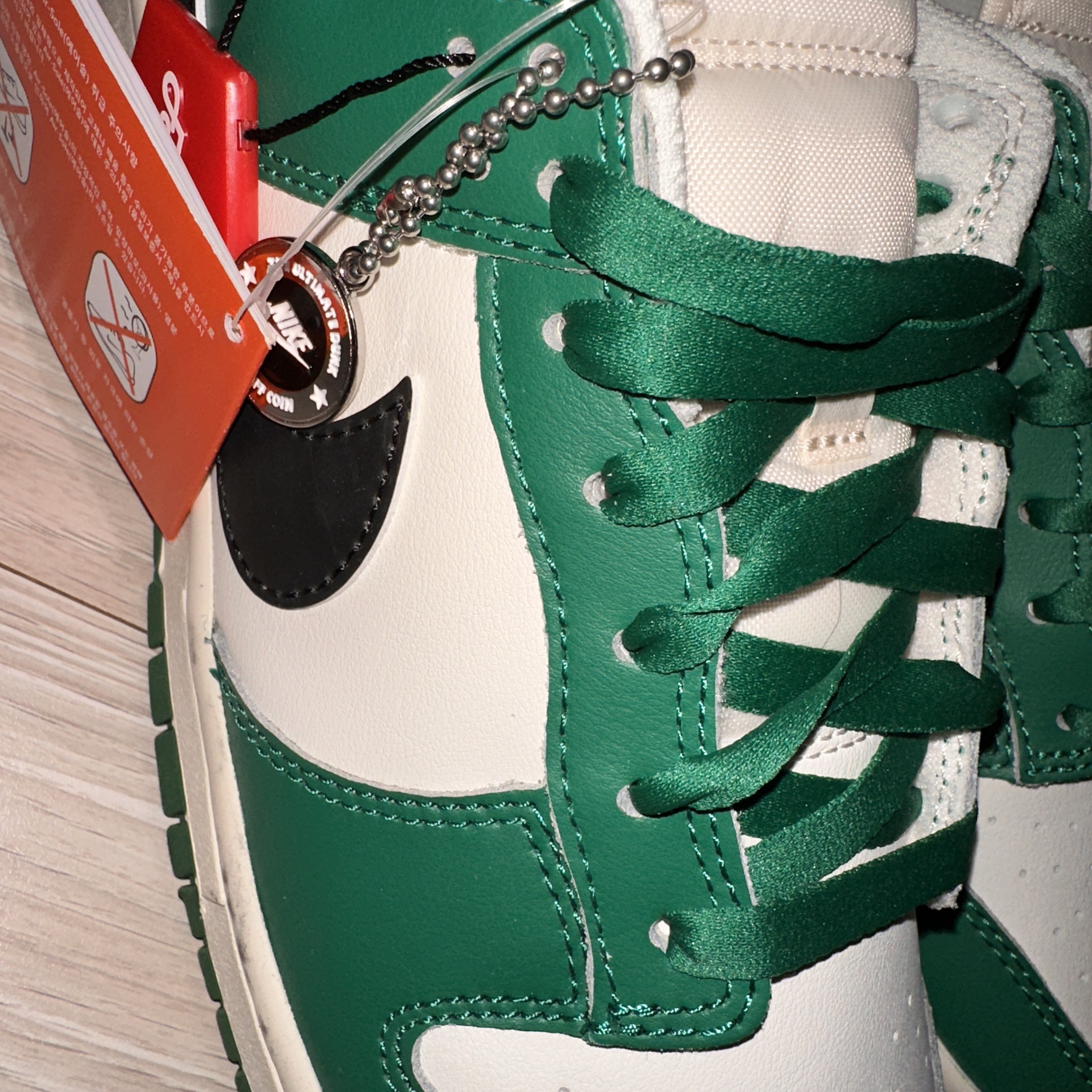 Nike Dunk Low Retro SE Jackpot Malachite 착용 스타일