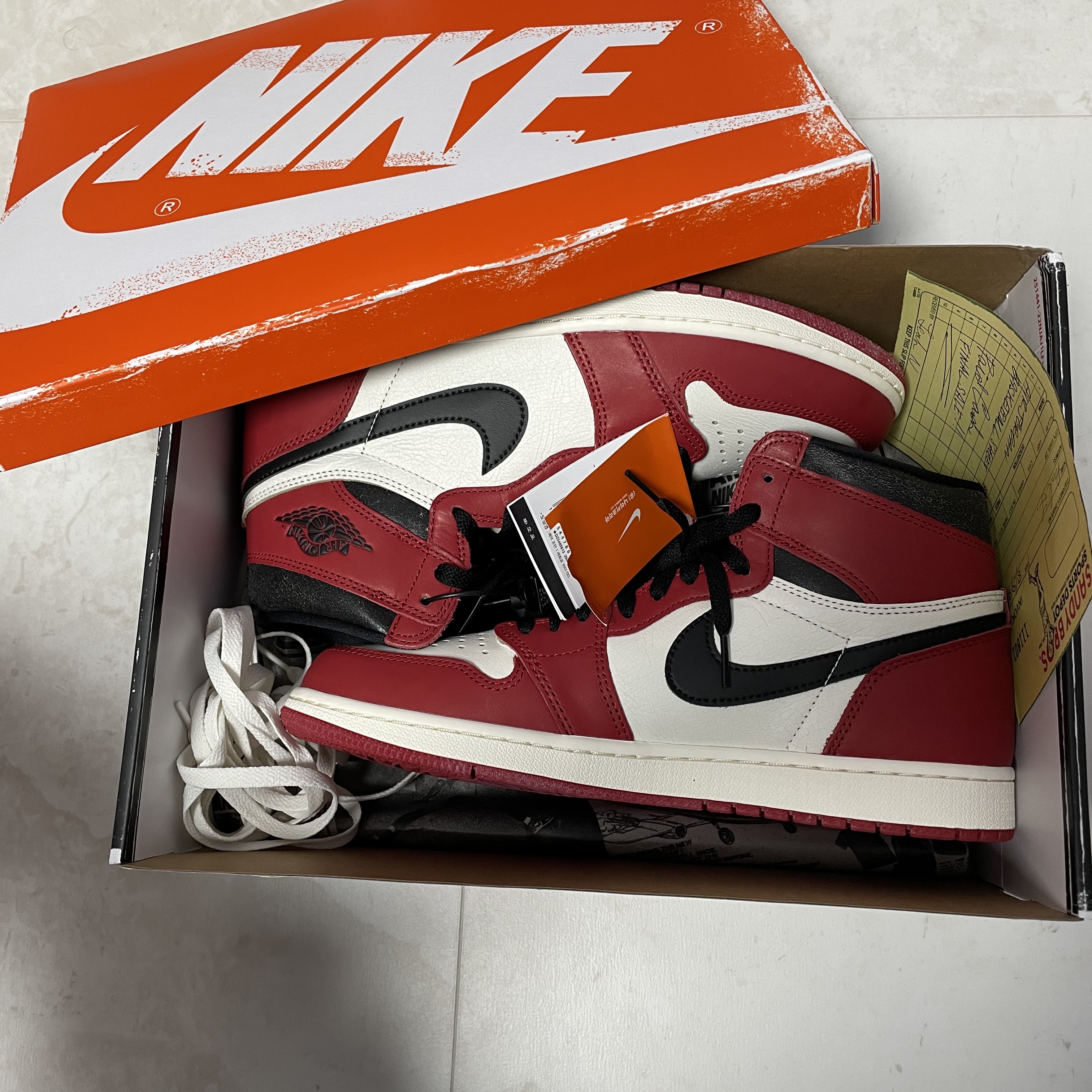 Jordan 1 Retro High OG Chicago 2022 착용 스타일