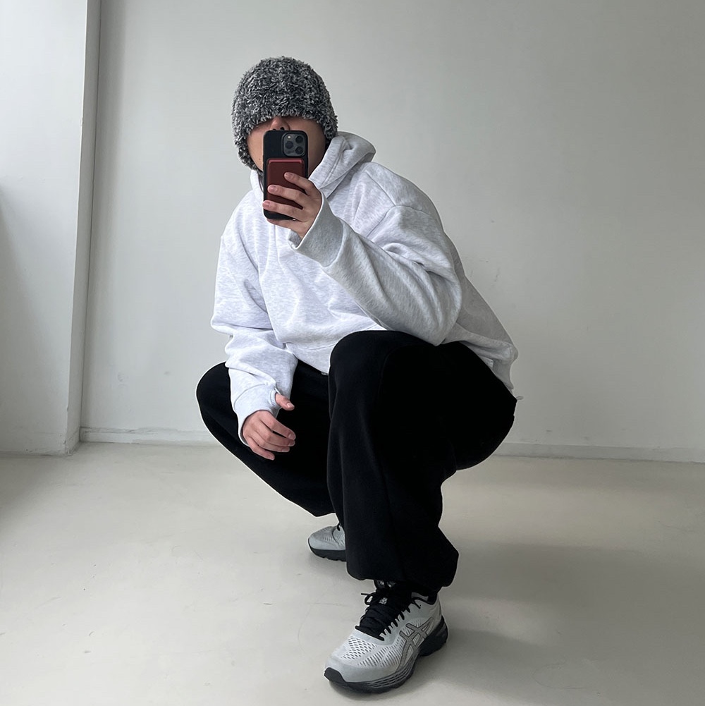Asics Gel-Kayano 25 Glacier Grey 착용 스타일