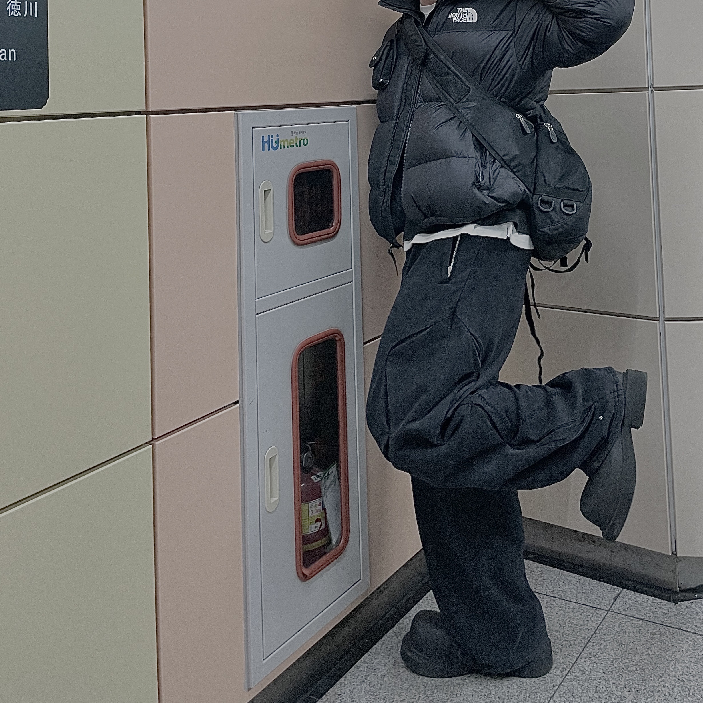 The North Face 1996 Eco Nuptse Jacket Black, Balenciaga Steroid Derby Black 착용 스타일