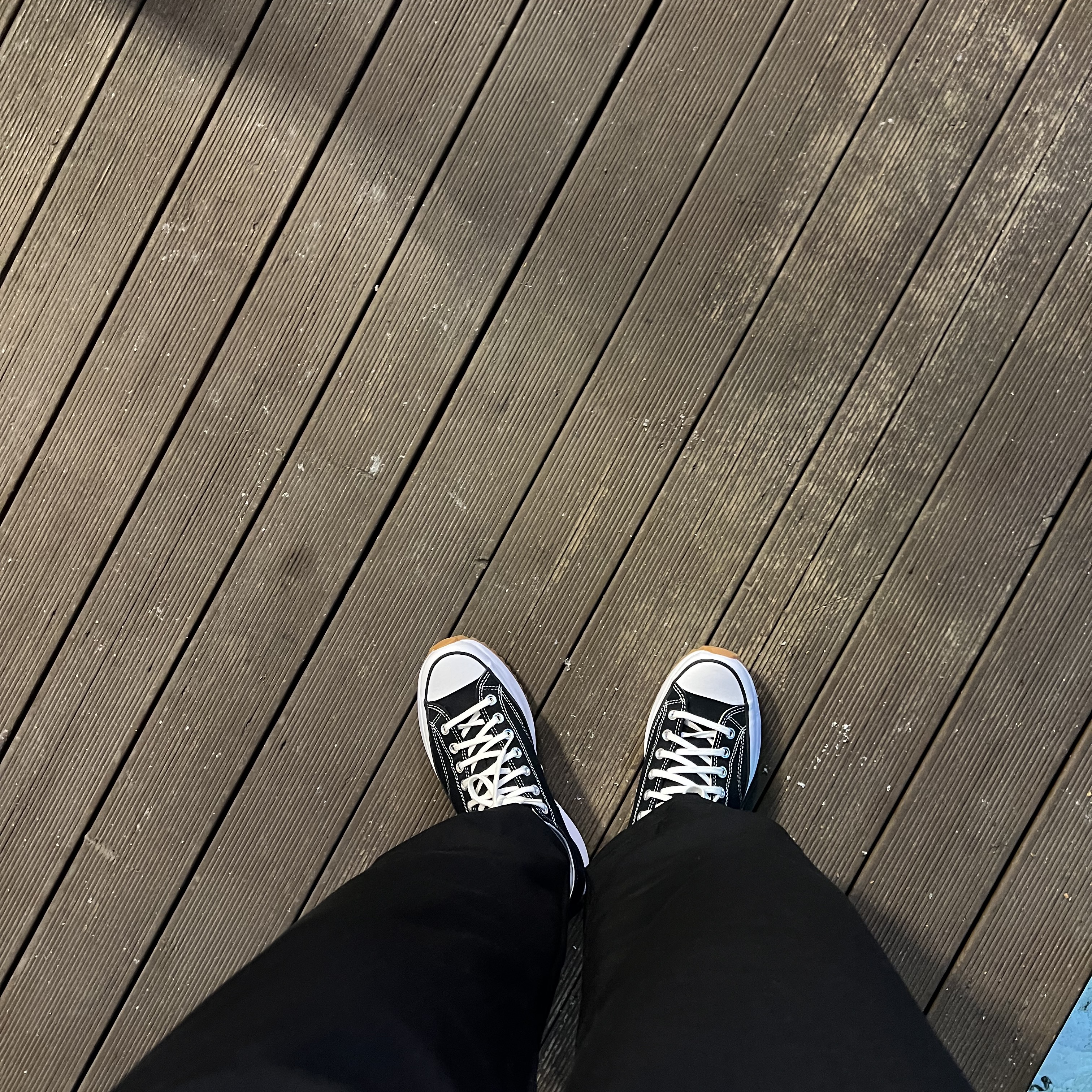 Converse Run Star Hike Low Black 착용 스타일