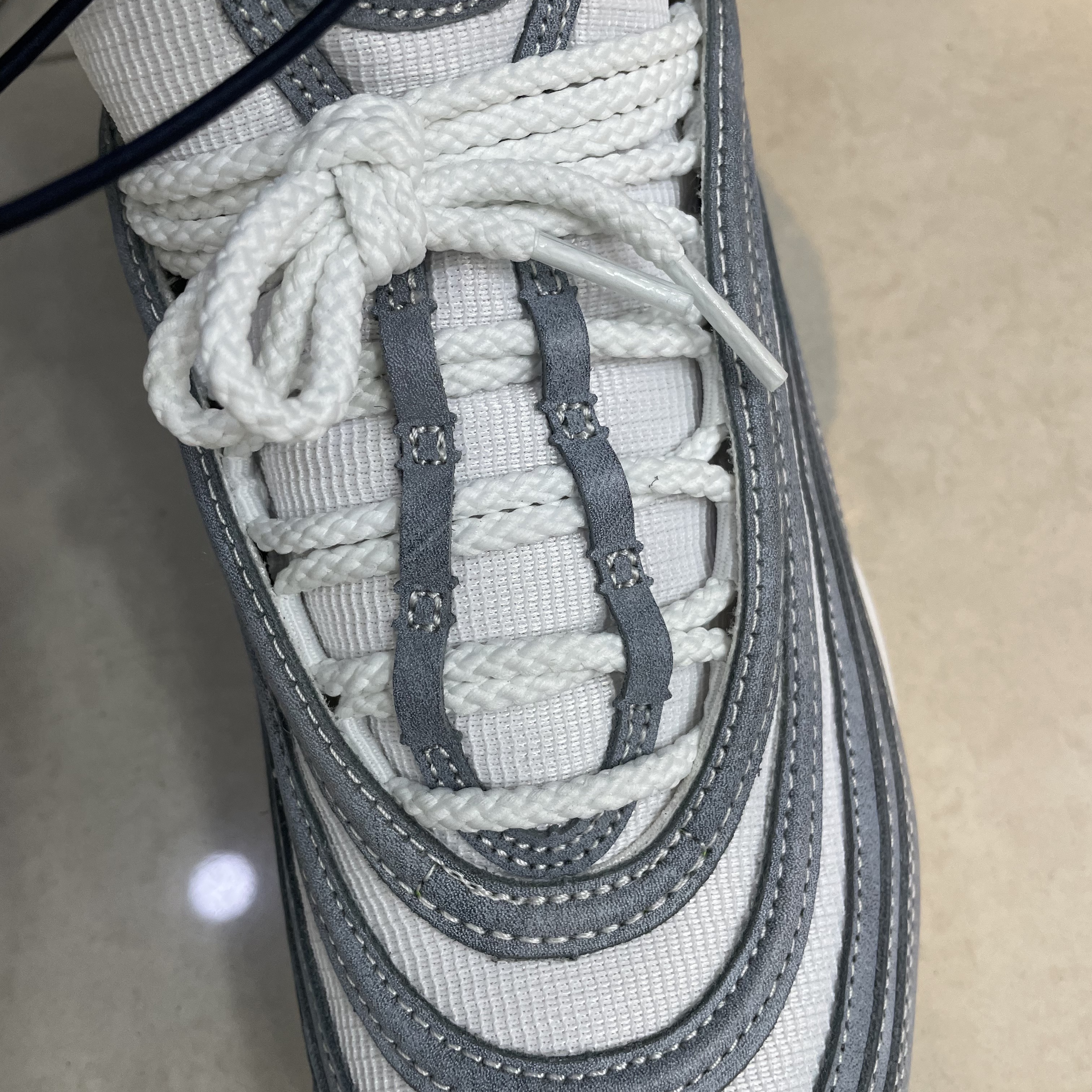 Nike x Comme des Garcons Air Max 97 Glacier Grey 착용 스타일