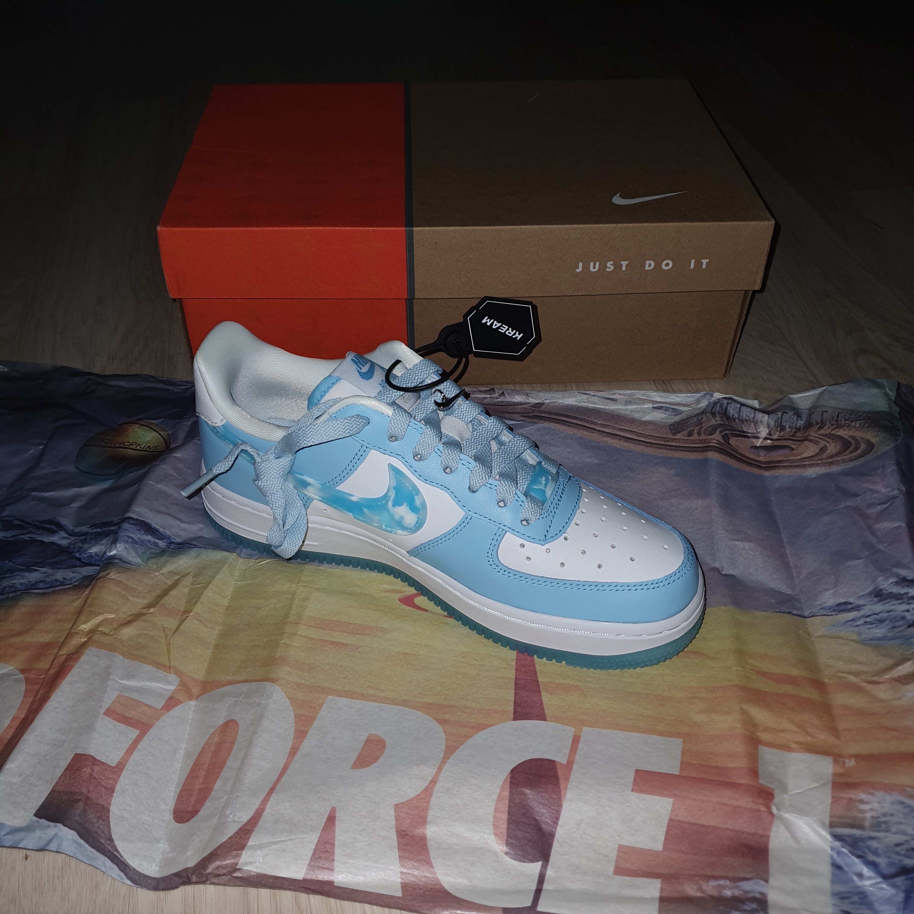 (W) Nike Air Force 1 '07 LX Celestine Blue 착용 스타일