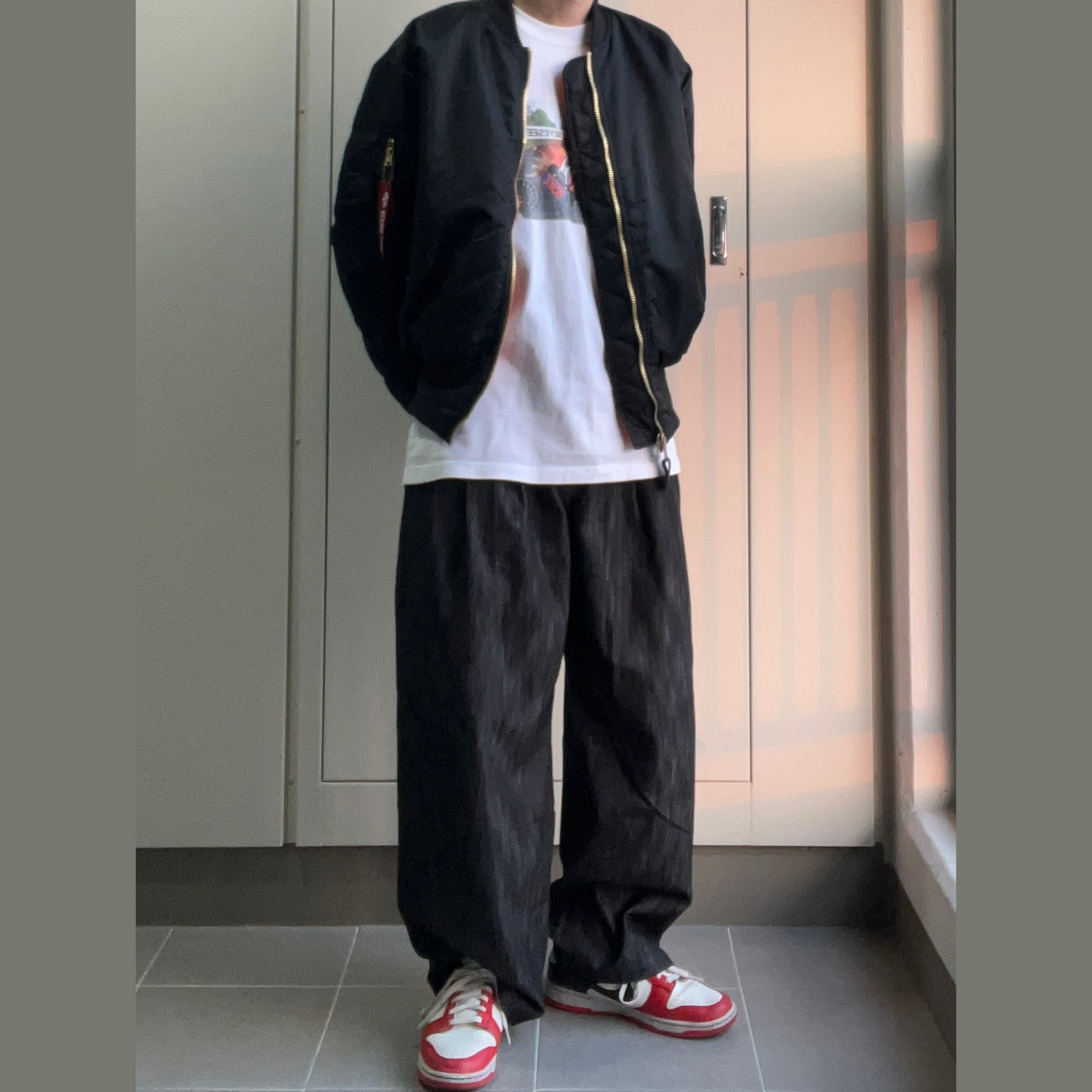 Nike x NBA Dunk Low Retro EMB Black and Chile Red 착용 스타일