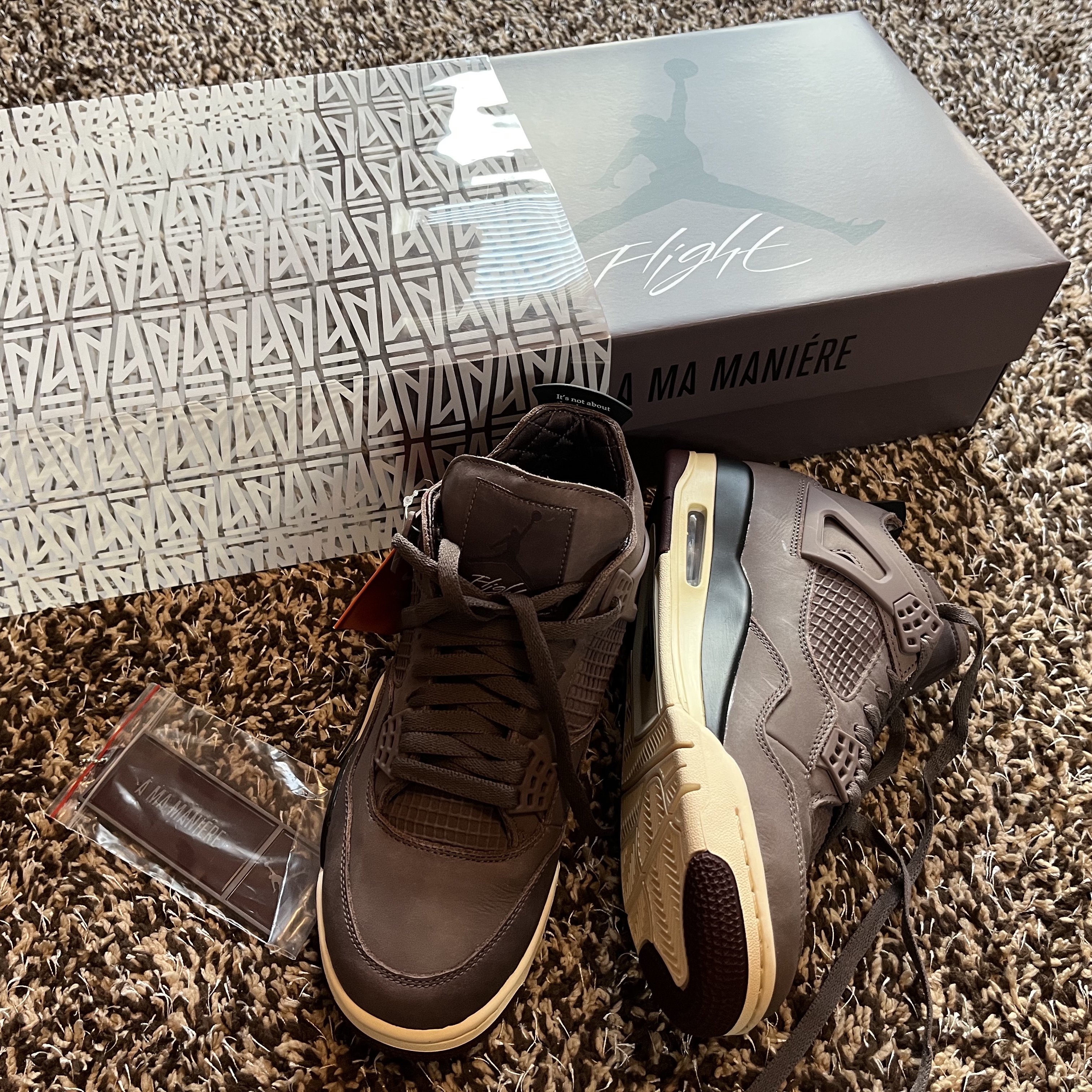 Jordan 4 x A Ma Maniere Retro Violet Ore, Palace Tri-Visions T-Shirt Black - 22SS 착용 스타일 - 1
