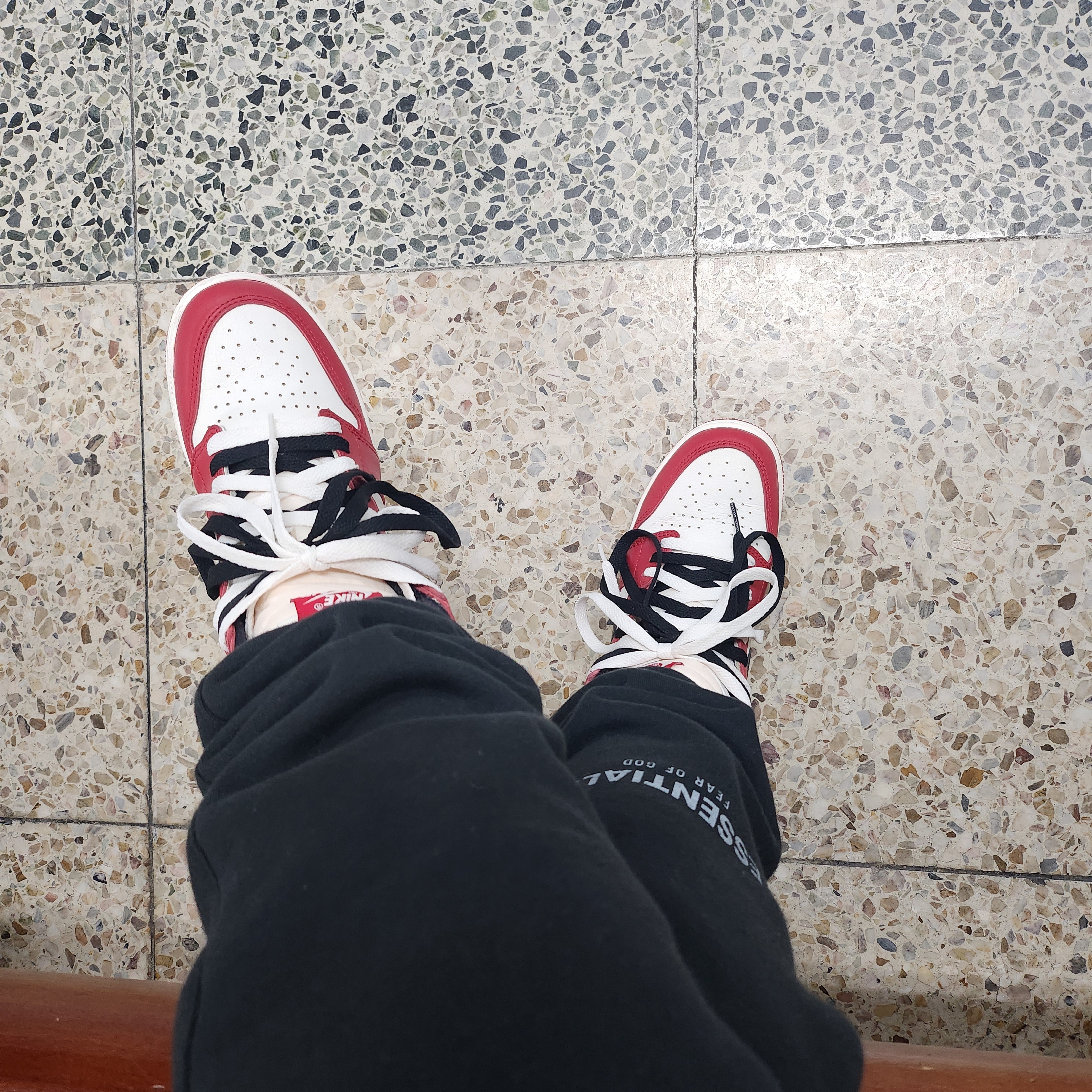 Jordan 1 Retro High OG Chicago 2022 착용 스타일 - 3