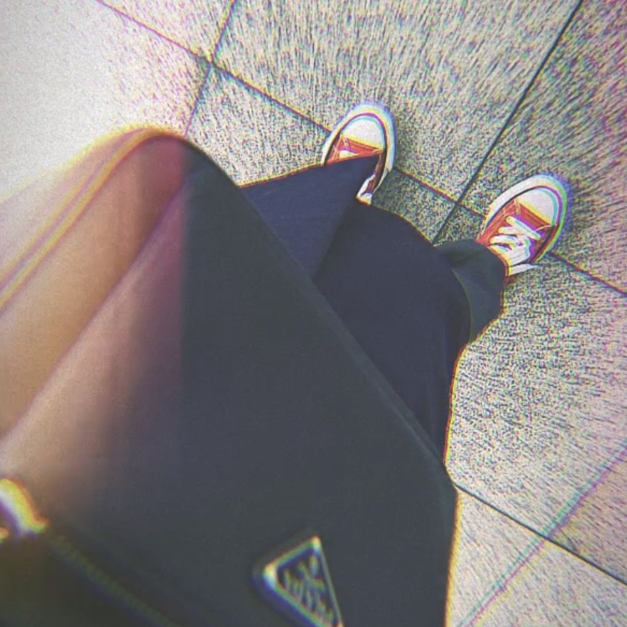 Maison Mihara Yasuhiro Peterson OG Sole Canvas Low Sneakers Orange 착용 스타일