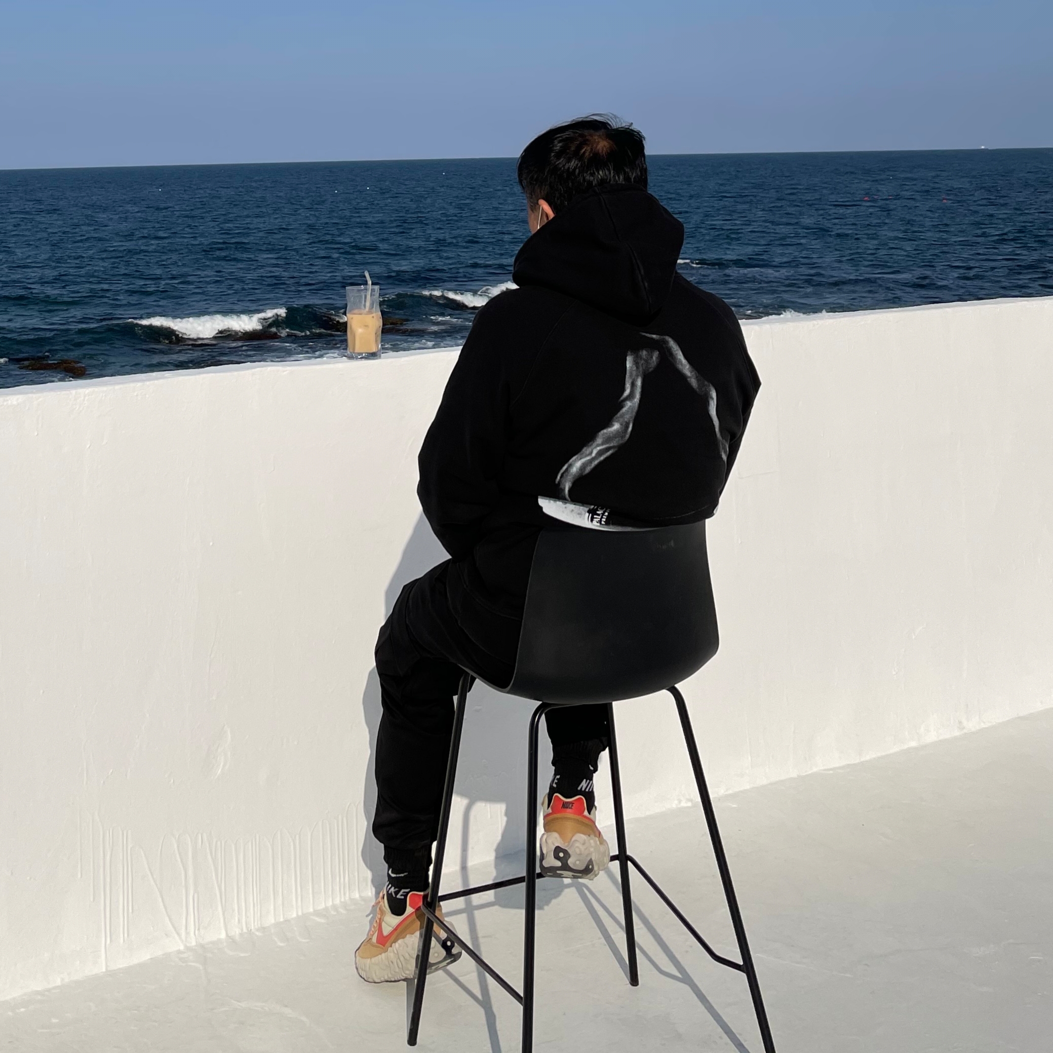 Nike Overbreak SP Fossil 착용 스타일