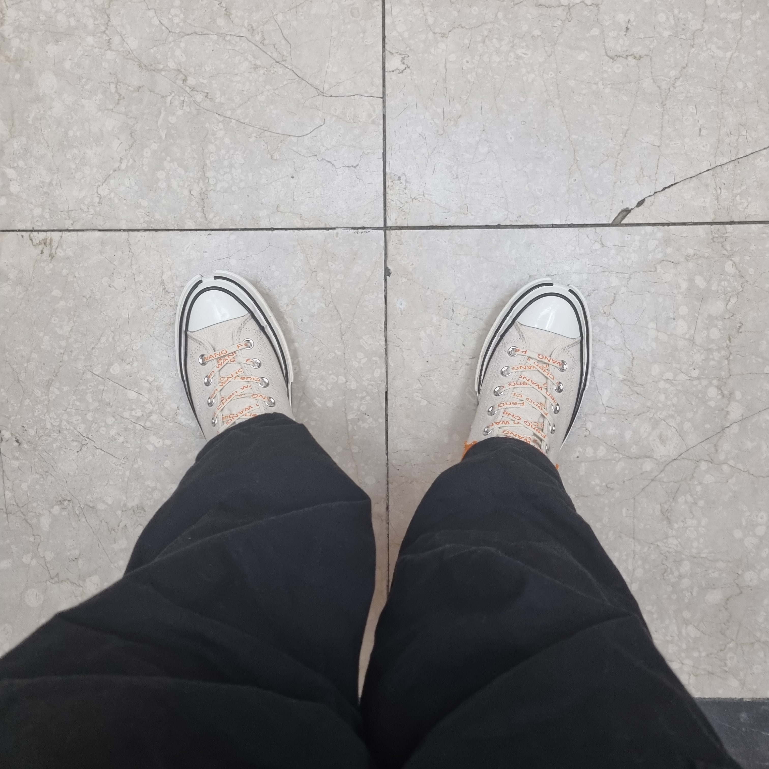 Converse x Feng Chen Wang Chuck 70 2-in-1 Persimmon Orange 착용 스타일 - 5
