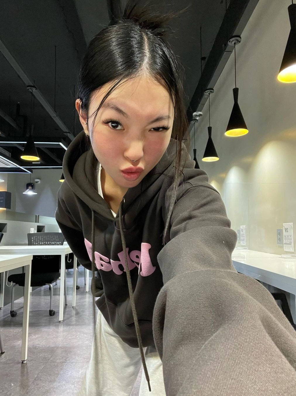 Punch Drunk Parties님의 스타일