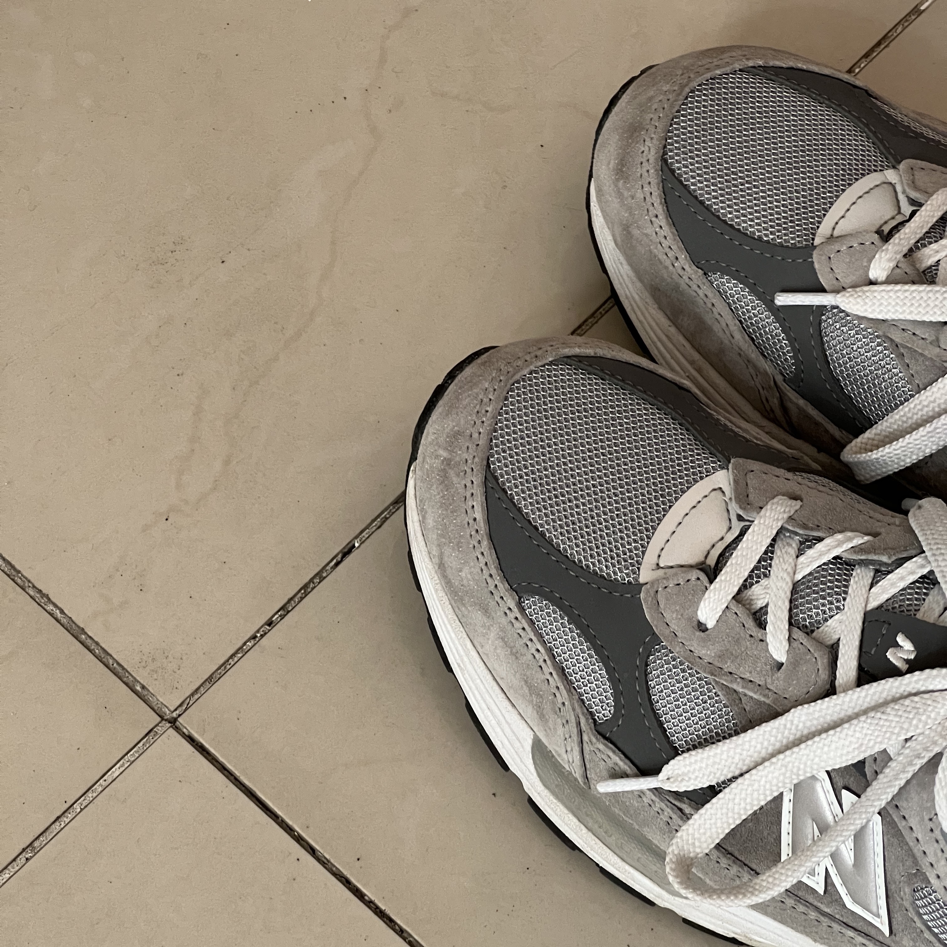 New Balance 992 Made in USA Grey - D Standard 착용 스타일 - 1