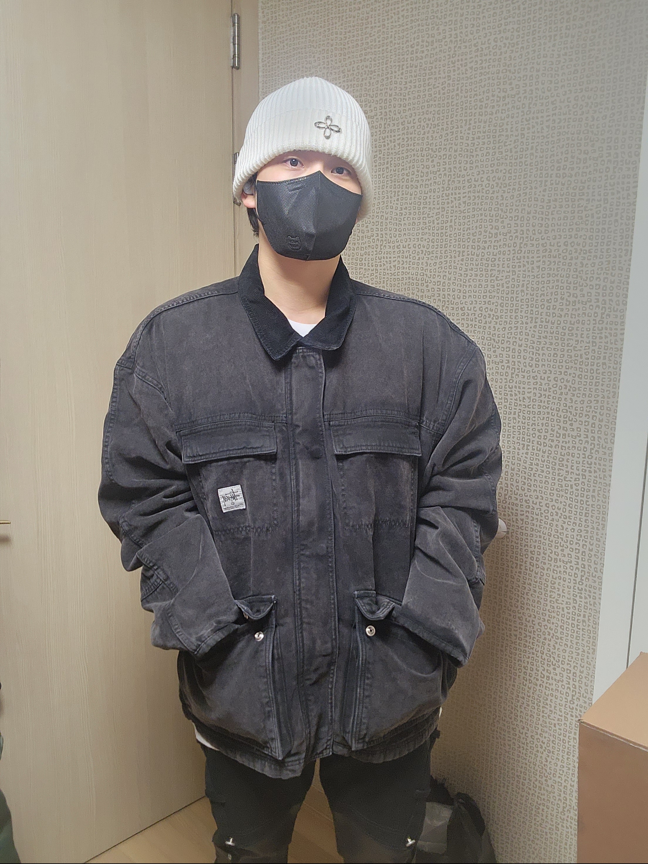 Stussy Washed Canvas Shop Jacket Black 착용 스타일 - 1