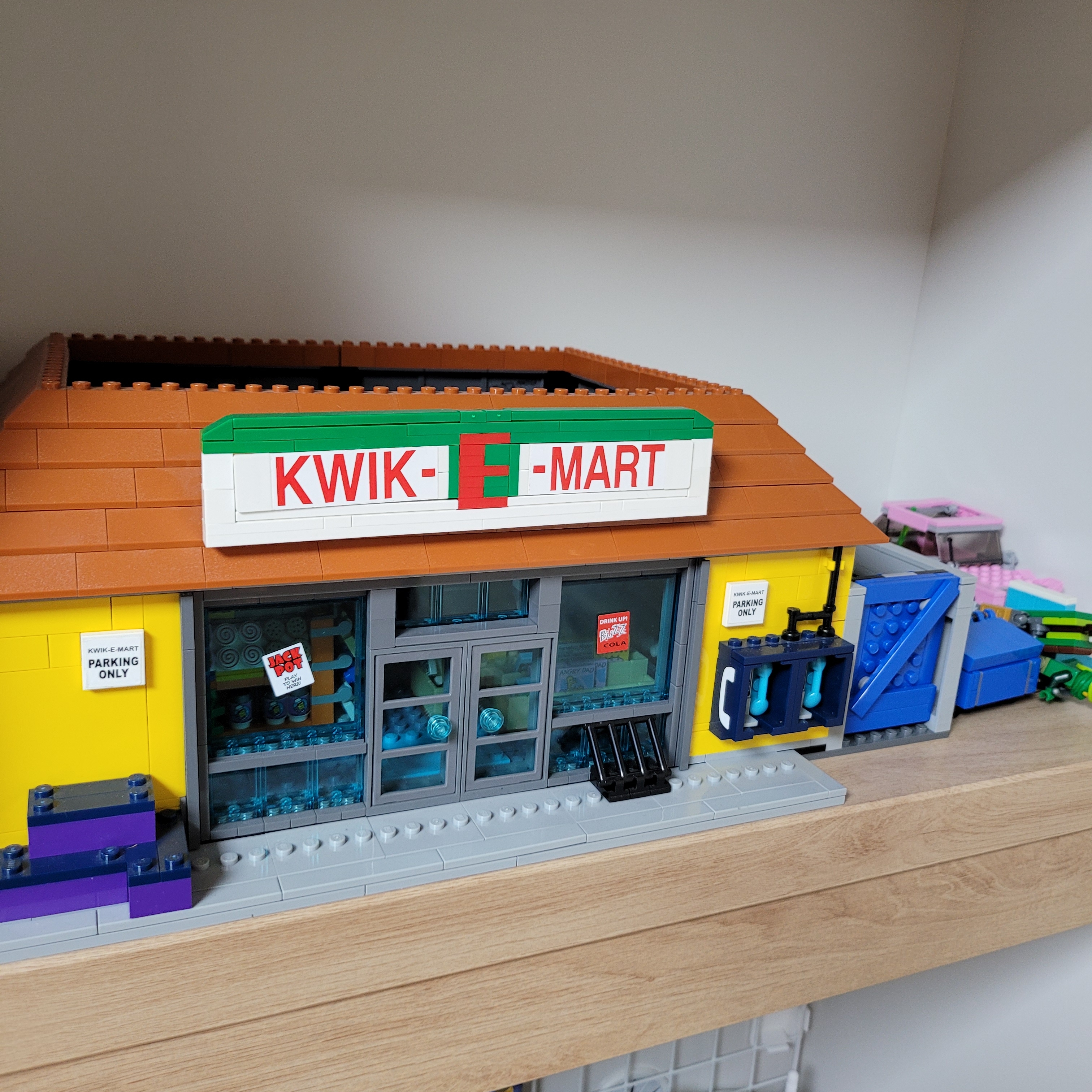 Lego The Simpsons The Kwik-E-Mart 착용 스타일